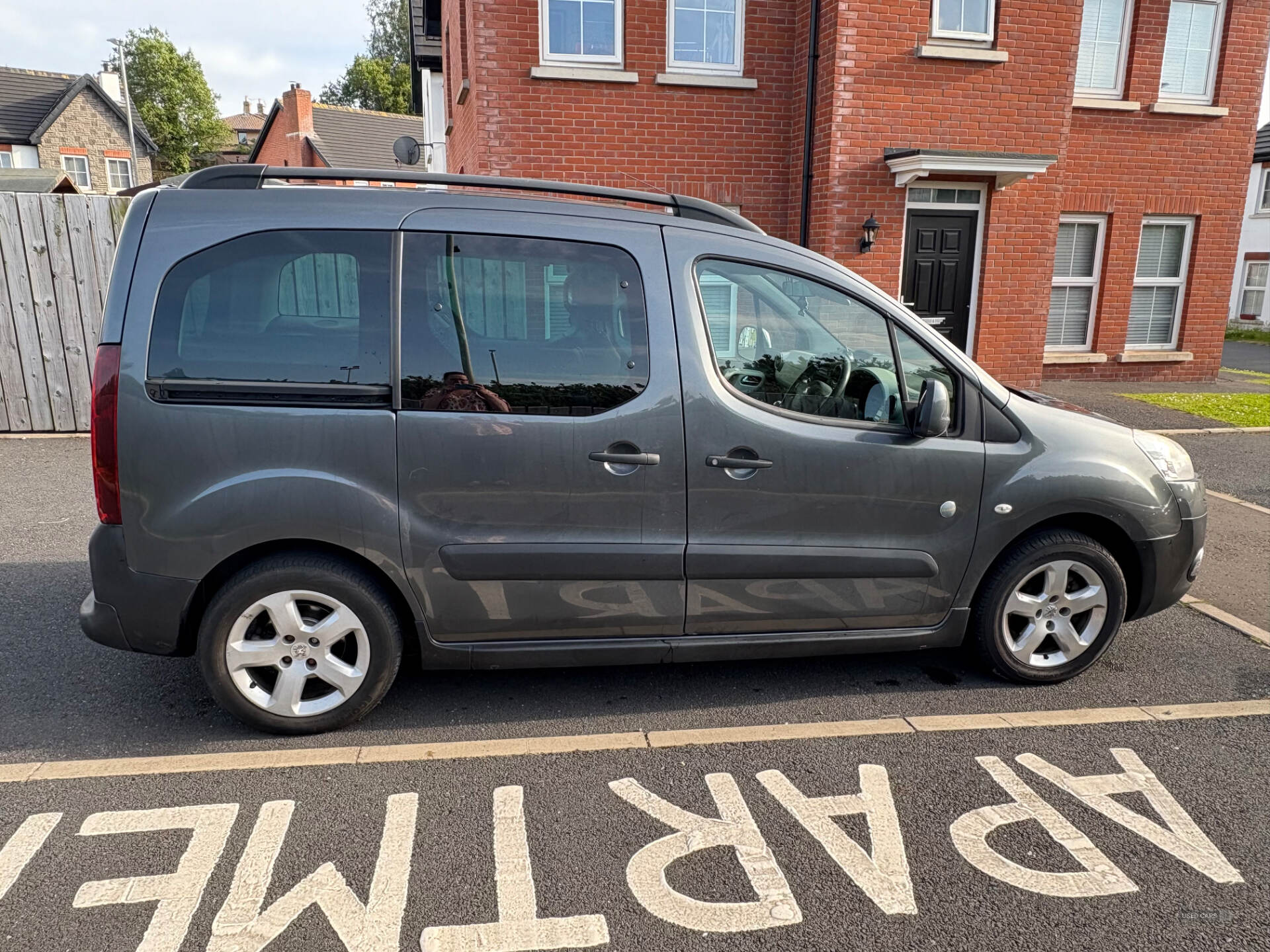Jul 2014 Peugeot Partner Tepee 1.6 HDi 115 Outdoor 5dr