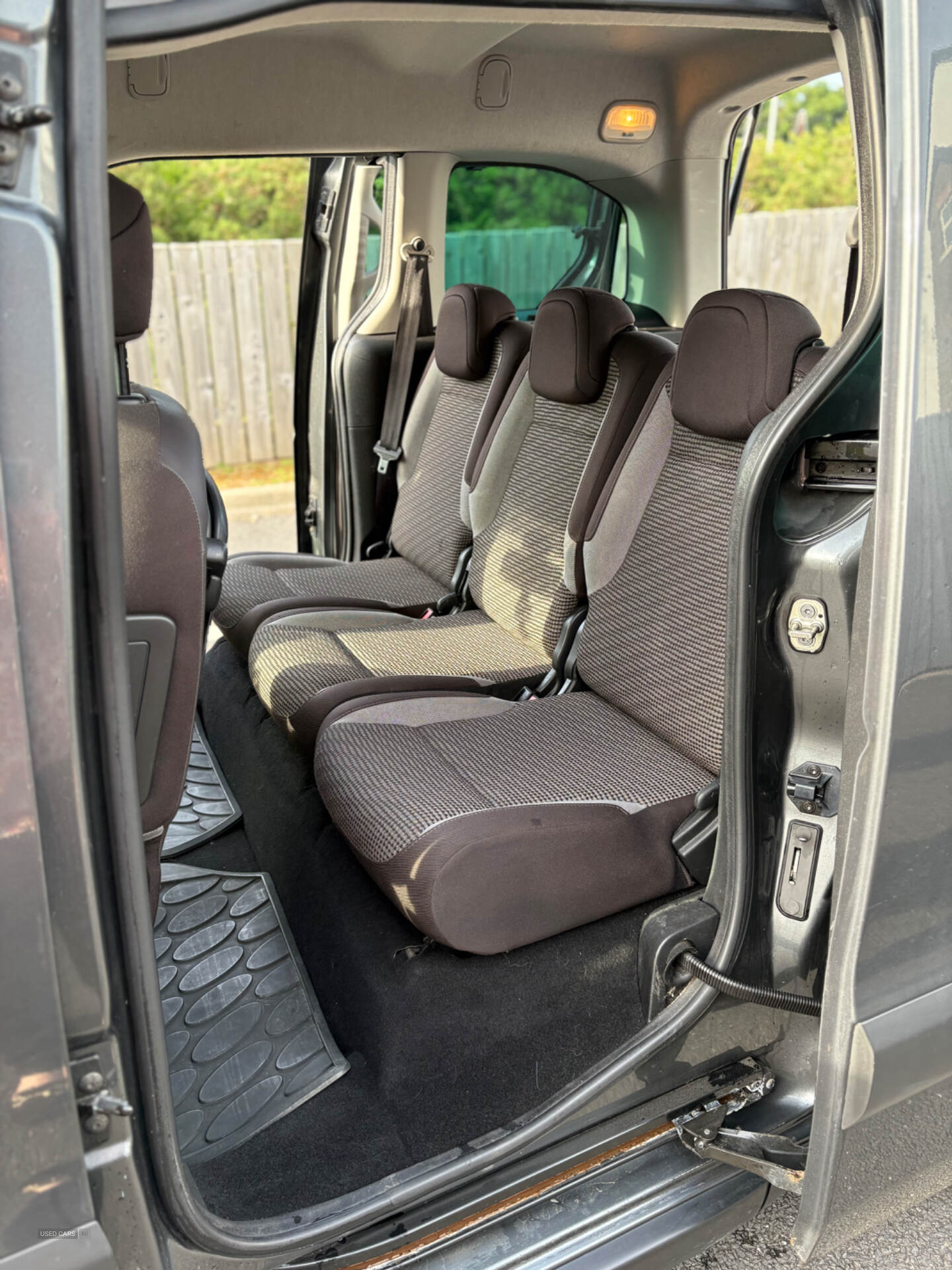 Jul 2014 Peugeot Partner Tepee 1.6 HDi 115 Outdoor 5dr