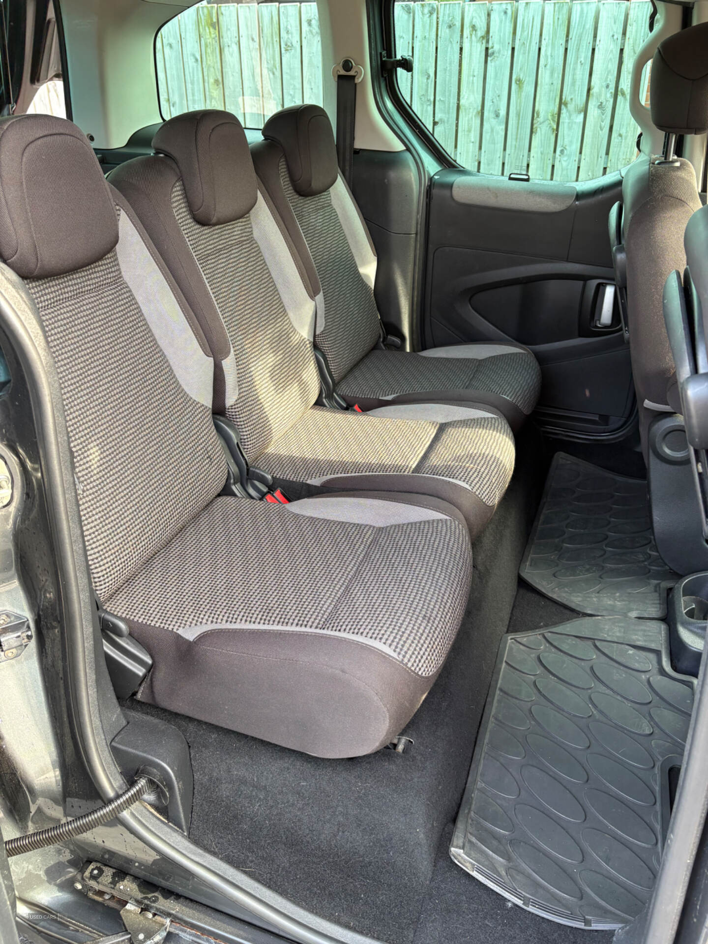 Jul 2014 Peugeot Partner Tepee 1.6 HDi 115 Outdoor 5dr