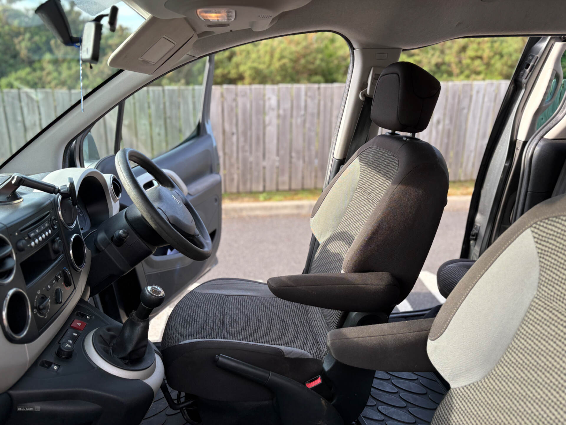 Jul 2014 Peugeot Partner Tepee 1.6 HDi 115 Outdoor 5dr