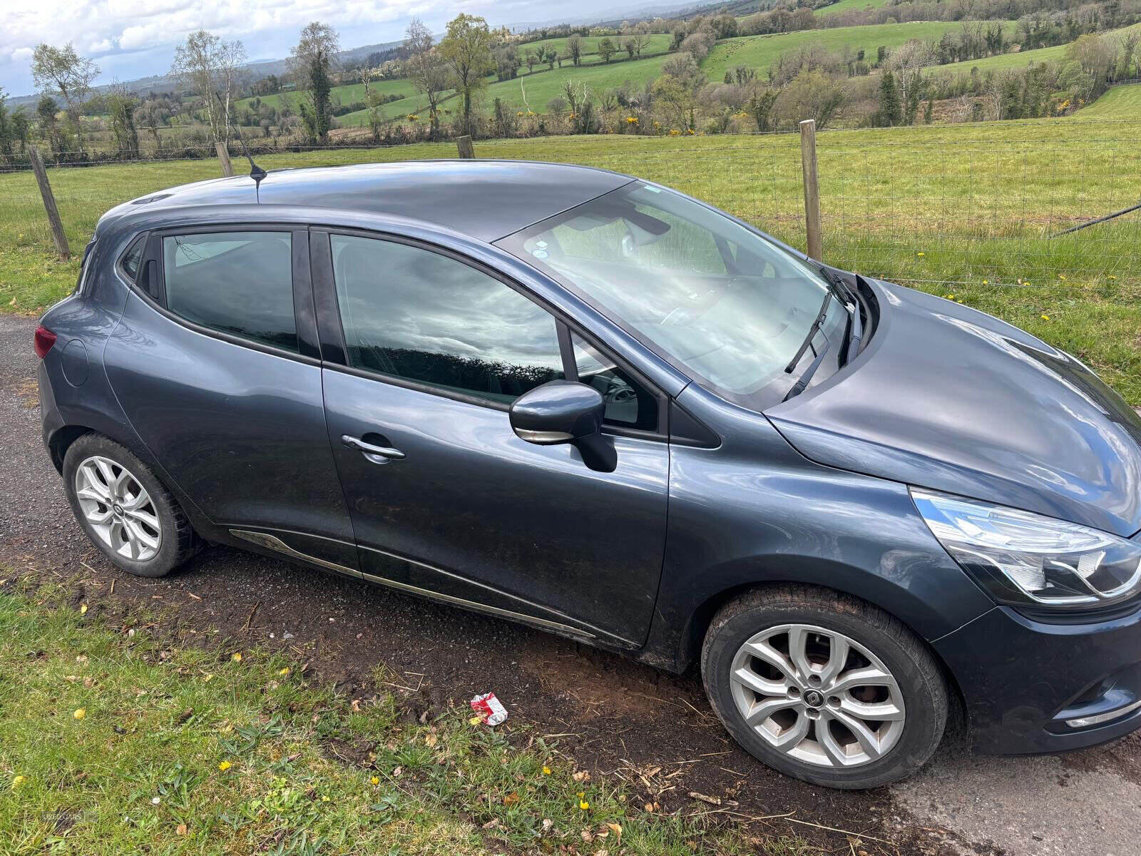 Jun 2017 Renault Clio 1.5 dCi 90 Dynamique Nav 5dr