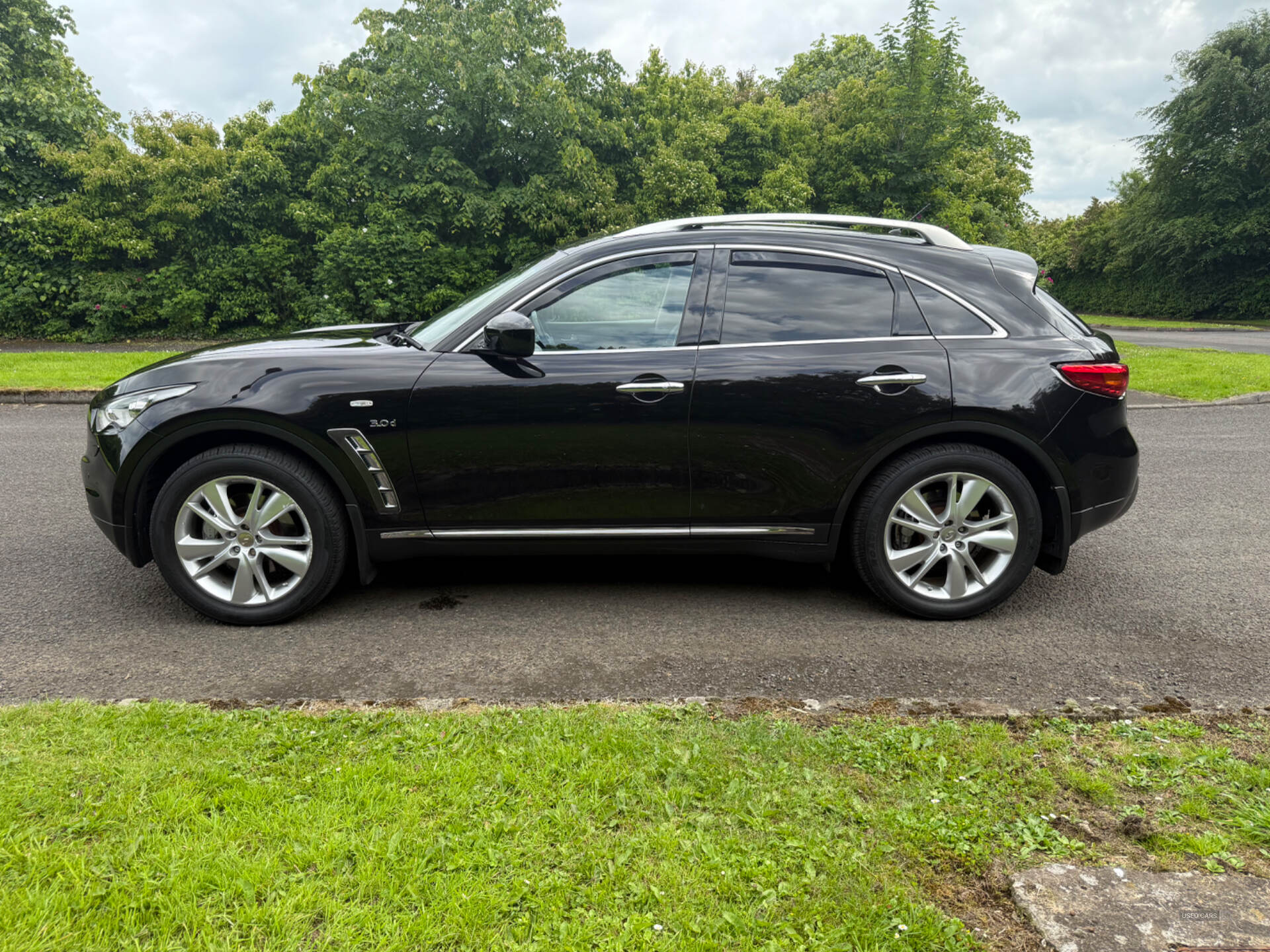 Oct 2014 Infiniti QX70 3.0d GT 5dr Auto