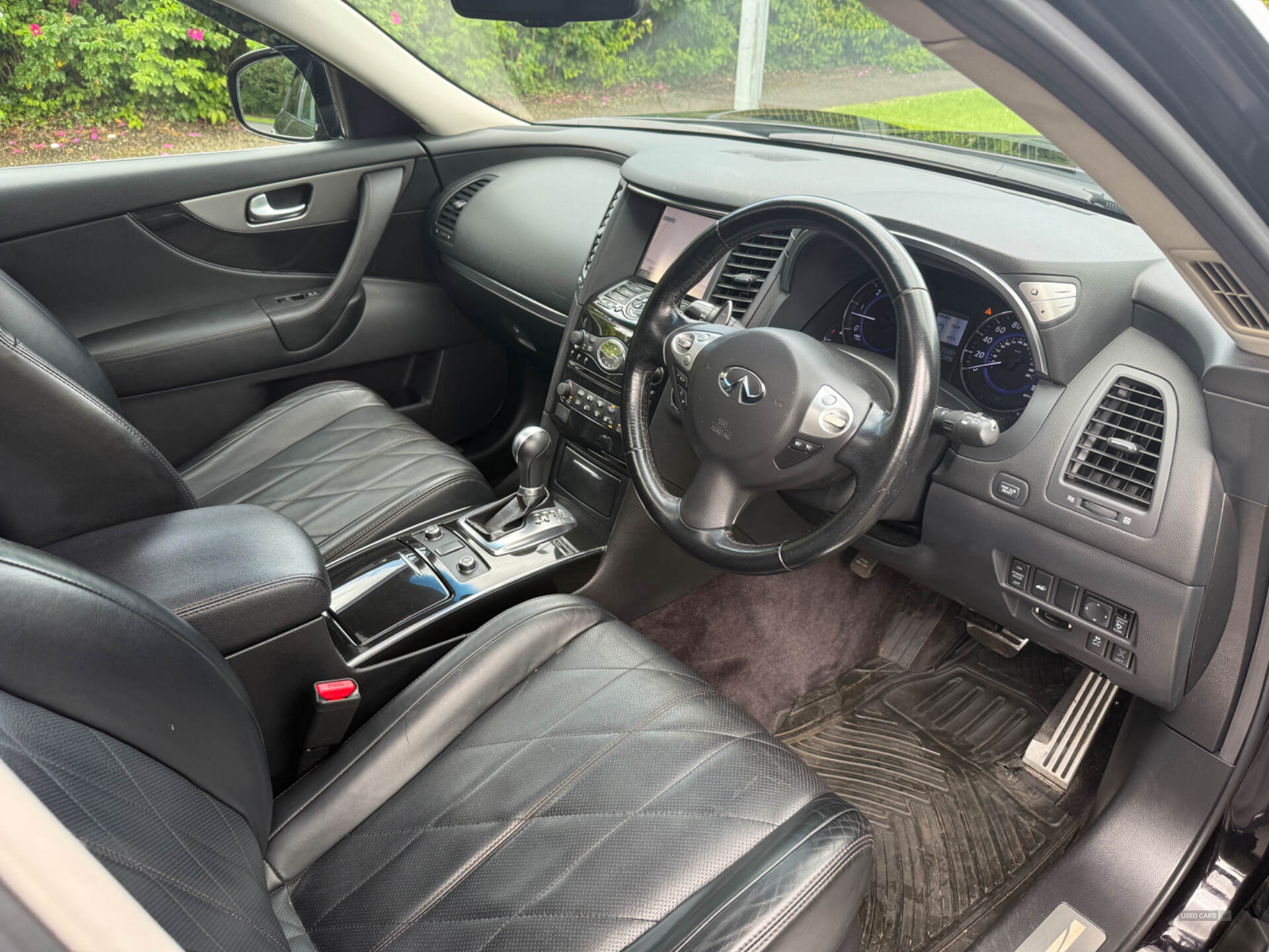 Oct 2014 Infiniti QX70 3.0d GT 5dr Auto
