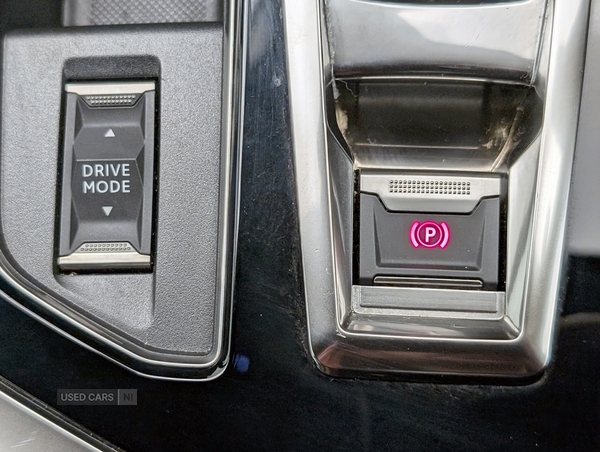 Peugeot 3008 DIESEL ESTATE in Antrim