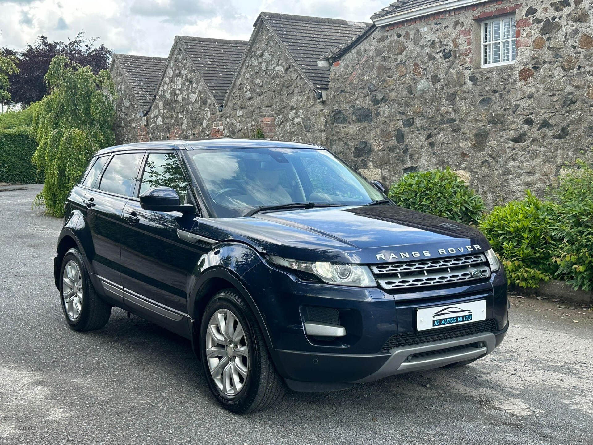 Apr 2014 Land Rover Range Rover Evoque 2.2 SD4 Pure 5dr Auto [9] [Tech Pack]