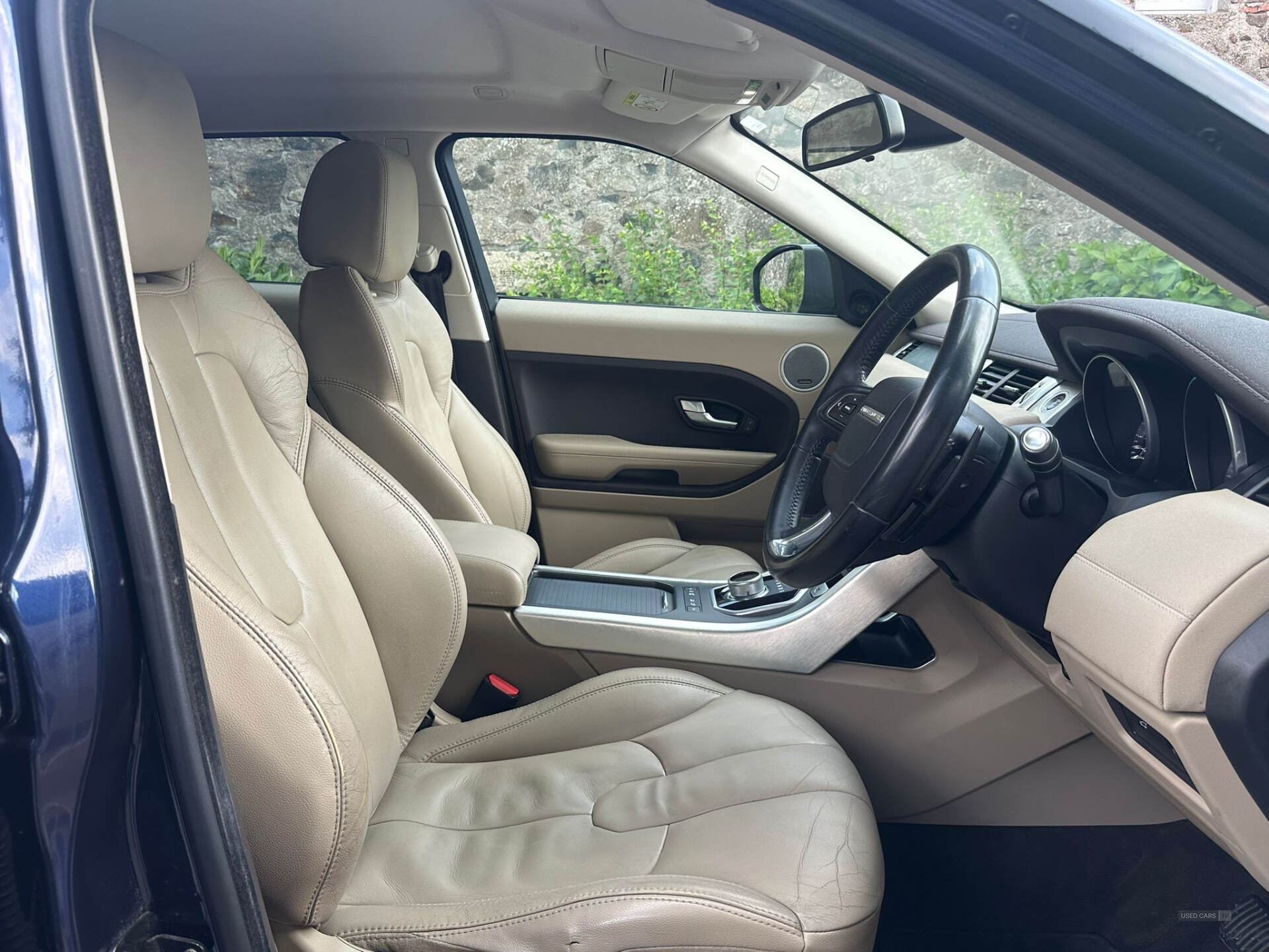 Apr 2014 Land Rover Range Rover Evoque 2.2 SD4 Pure 5dr Auto [9] [Tech Pack]