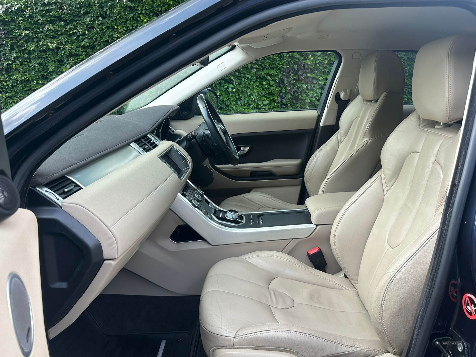 Apr 2014 Land Rover Range Rover Evoque 2.2 SD4 Pure 5dr Auto [9] [Tech Pack]