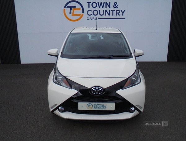 Toyota Aygo HATCHBACK in Antrim