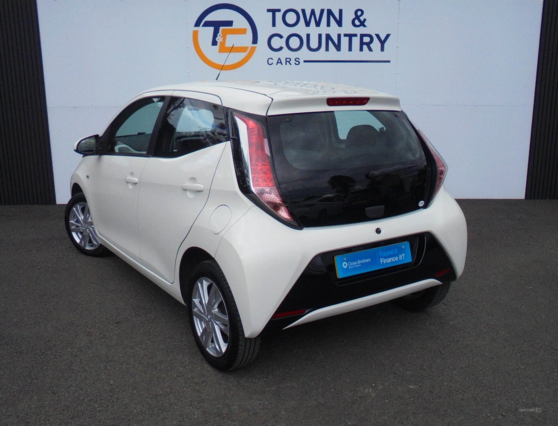Toyota Aygo HATCHBACK in Antrim