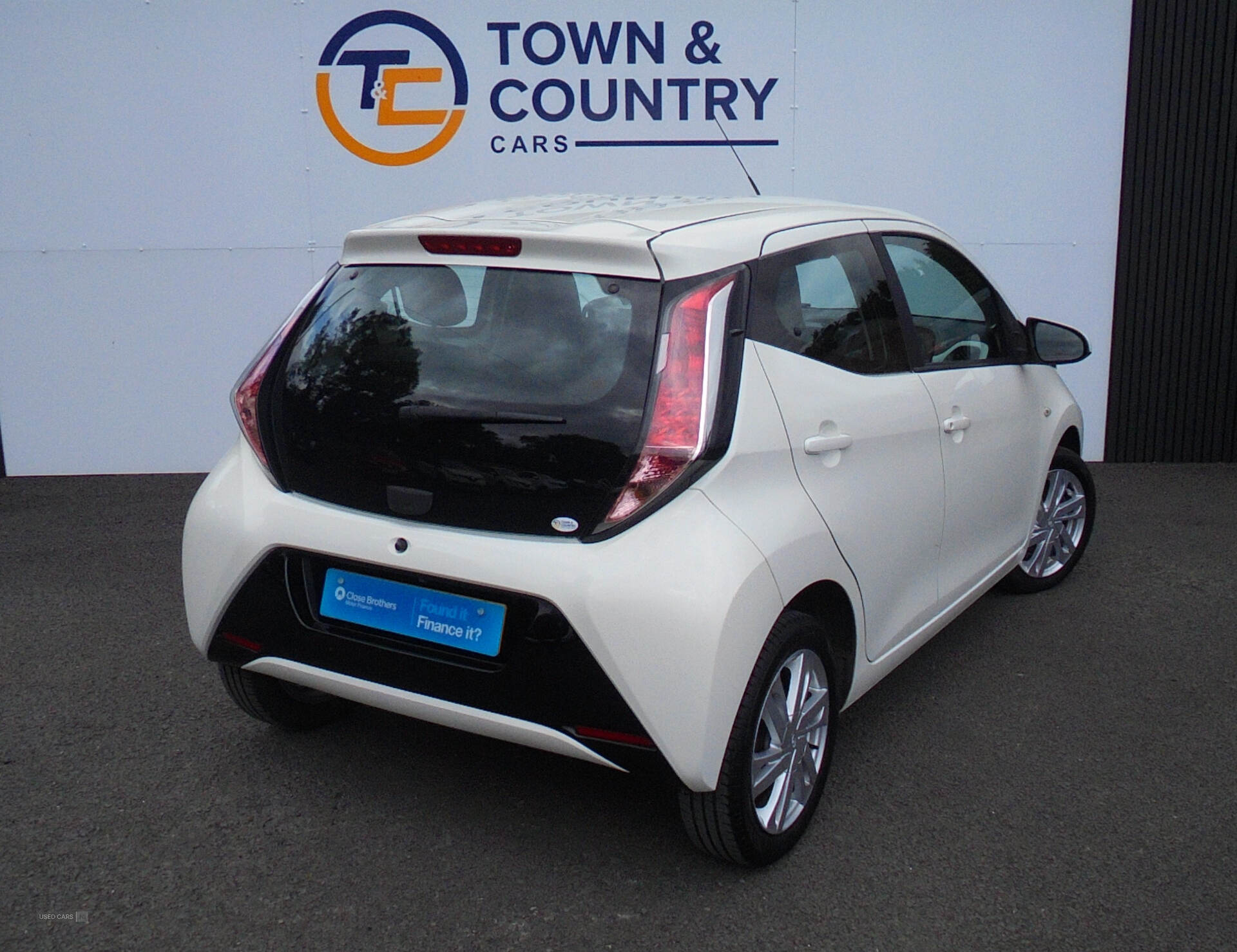 Toyota Aygo HATCHBACK in Antrim