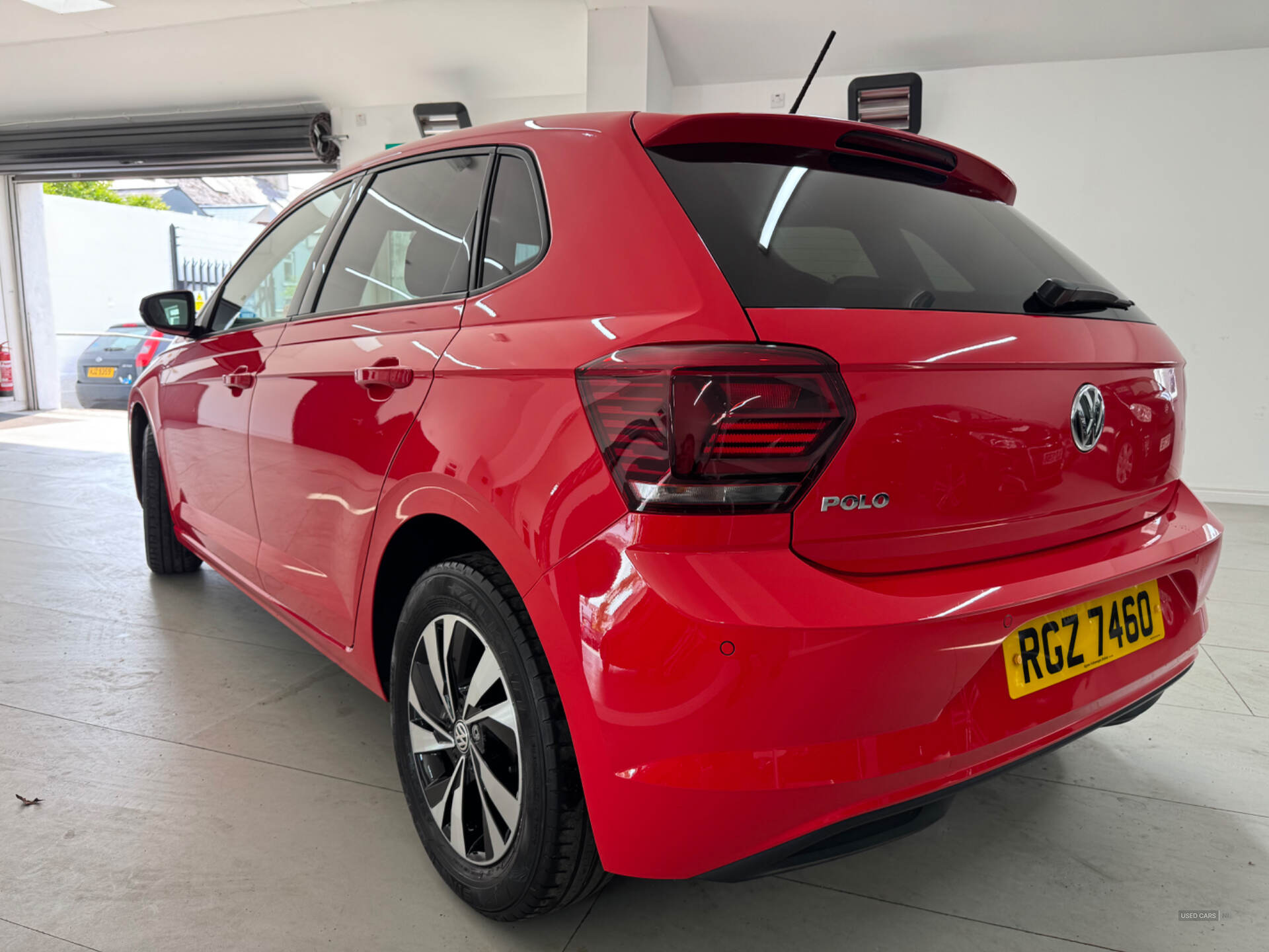 Volkswagen Polo HATCHBACK in Down