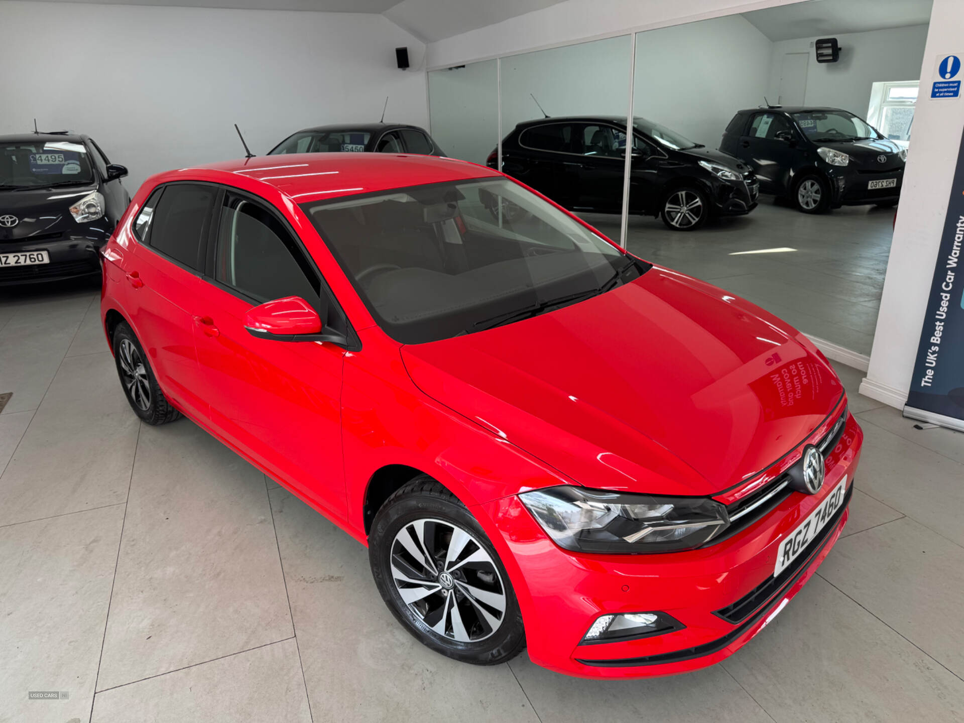 Volkswagen Polo HATCHBACK in Down