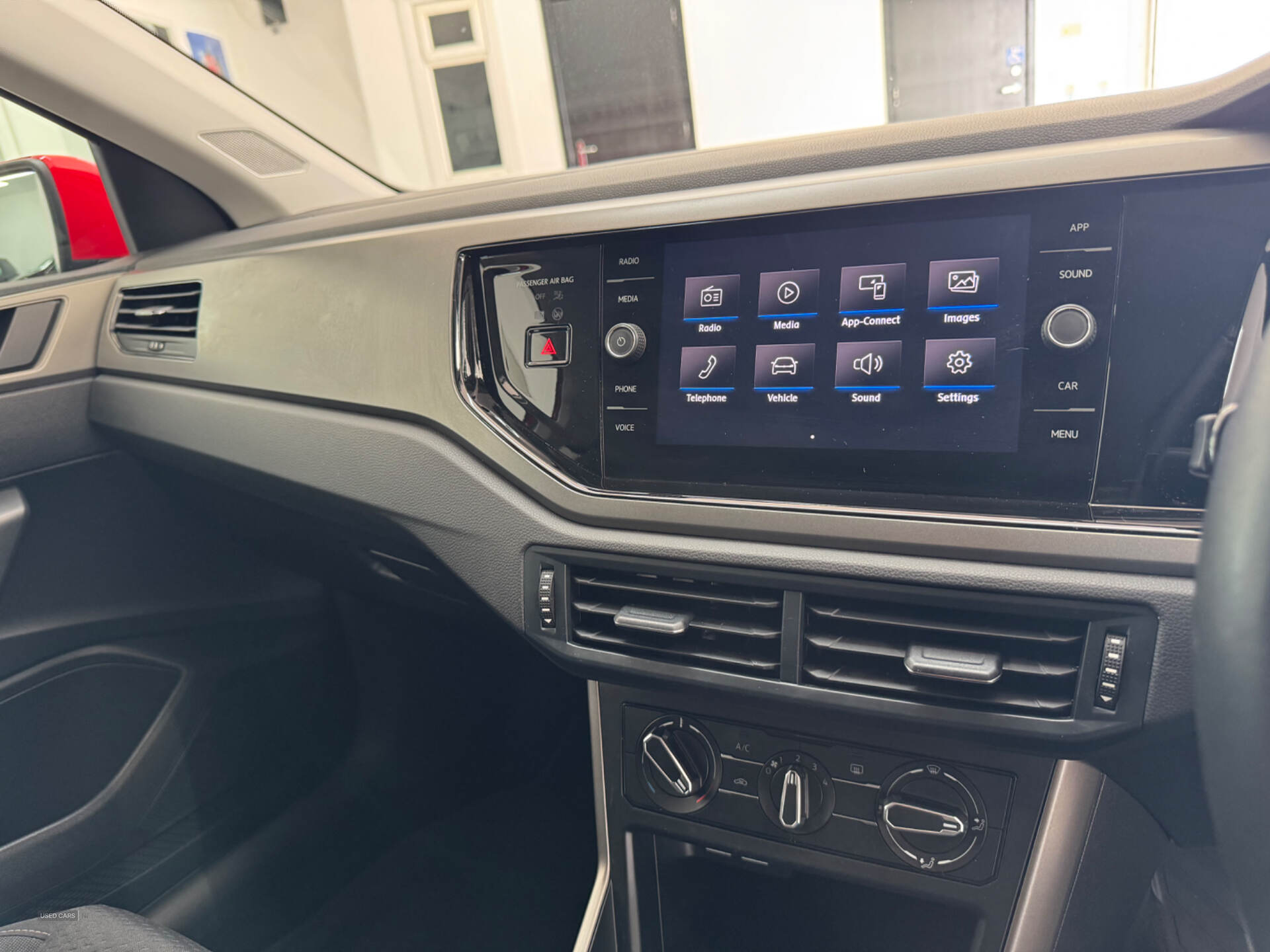 Volkswagen Polo HATCHBACK in Down