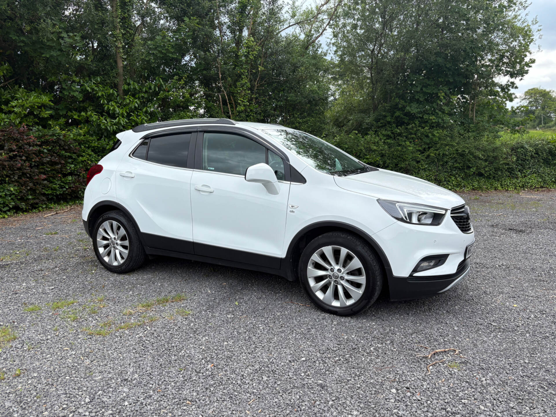 Apr 2017 Vauxhall Mokka X 1.6i Elite 5dr