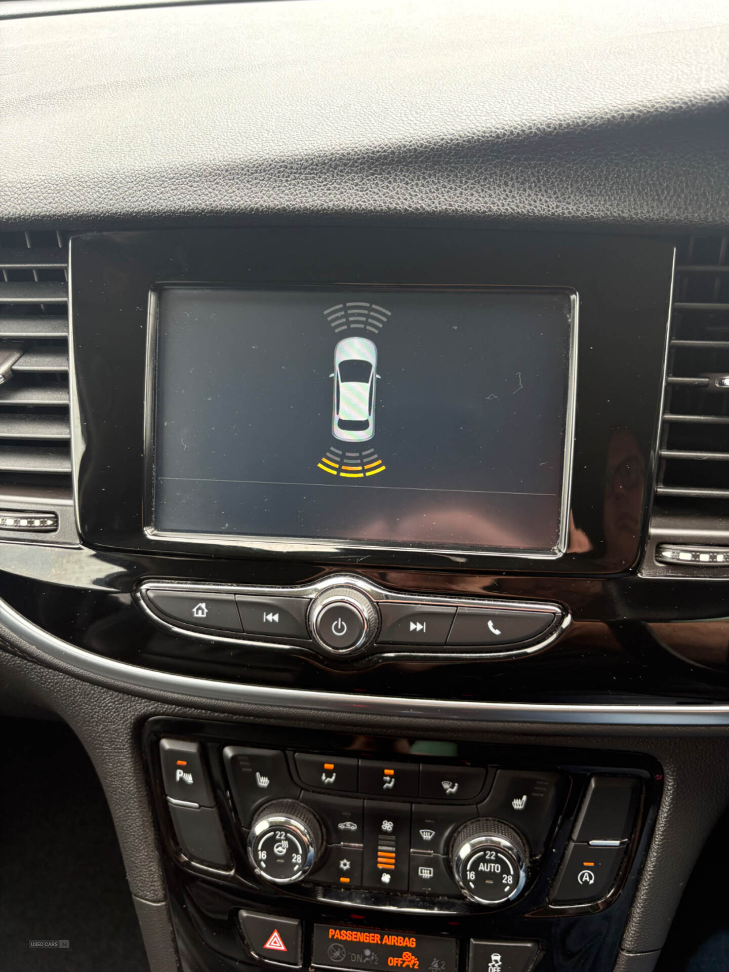 Apr 2017 Vauxhall Mokka X 1.6i Elite 5dr