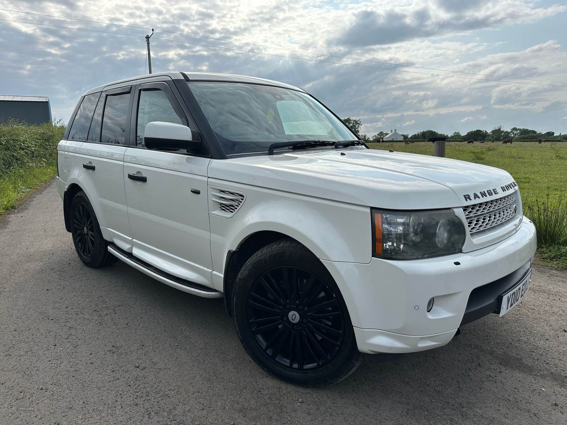 Mar 2010 Land Rover Range Rover Sport 3.0 TDV6 HSE 5dr CommandShift