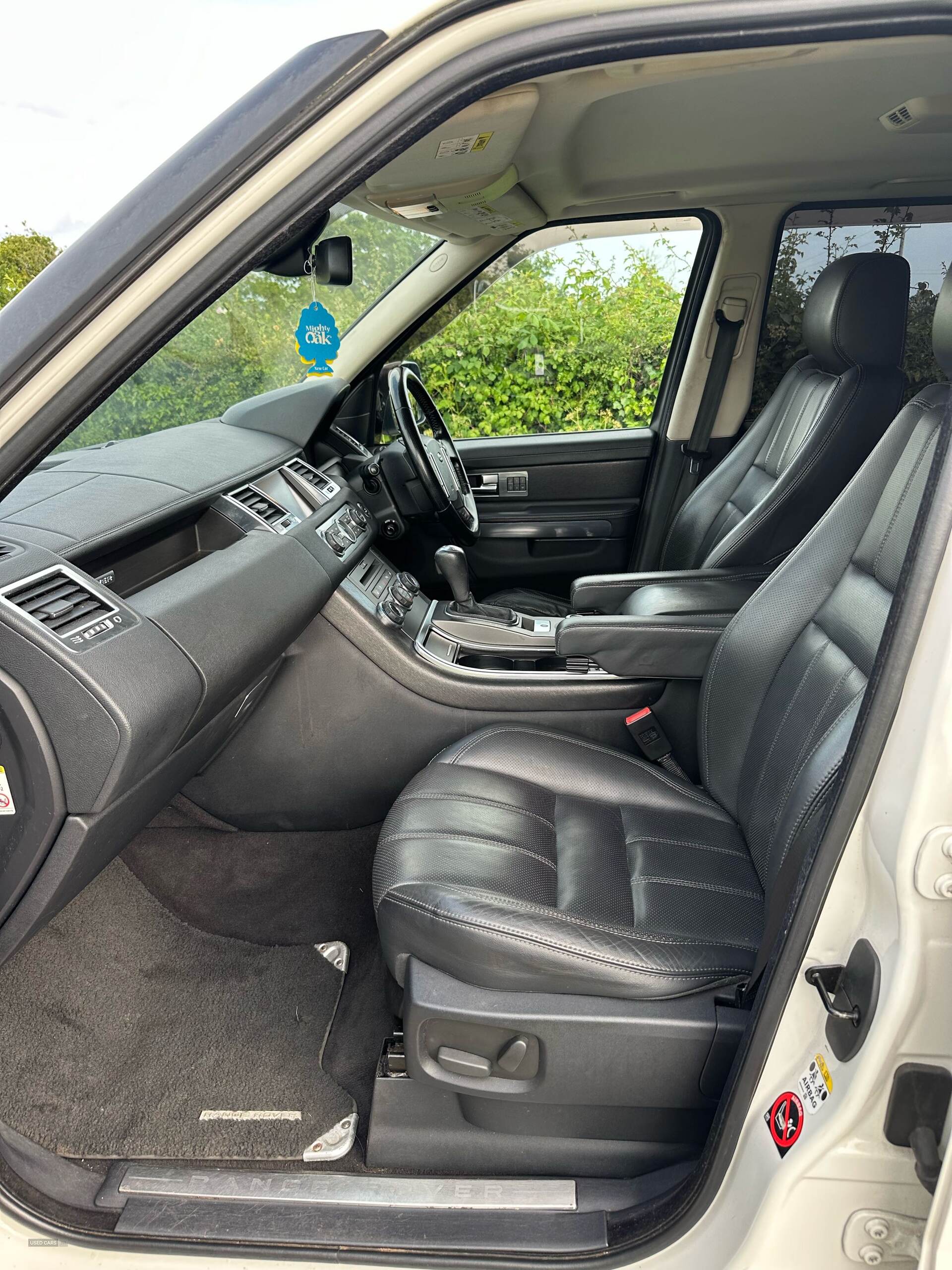 Mar 2010 Land Rover Range Rover Sport 3.0 TDV6 HSE 5dr CommandShift