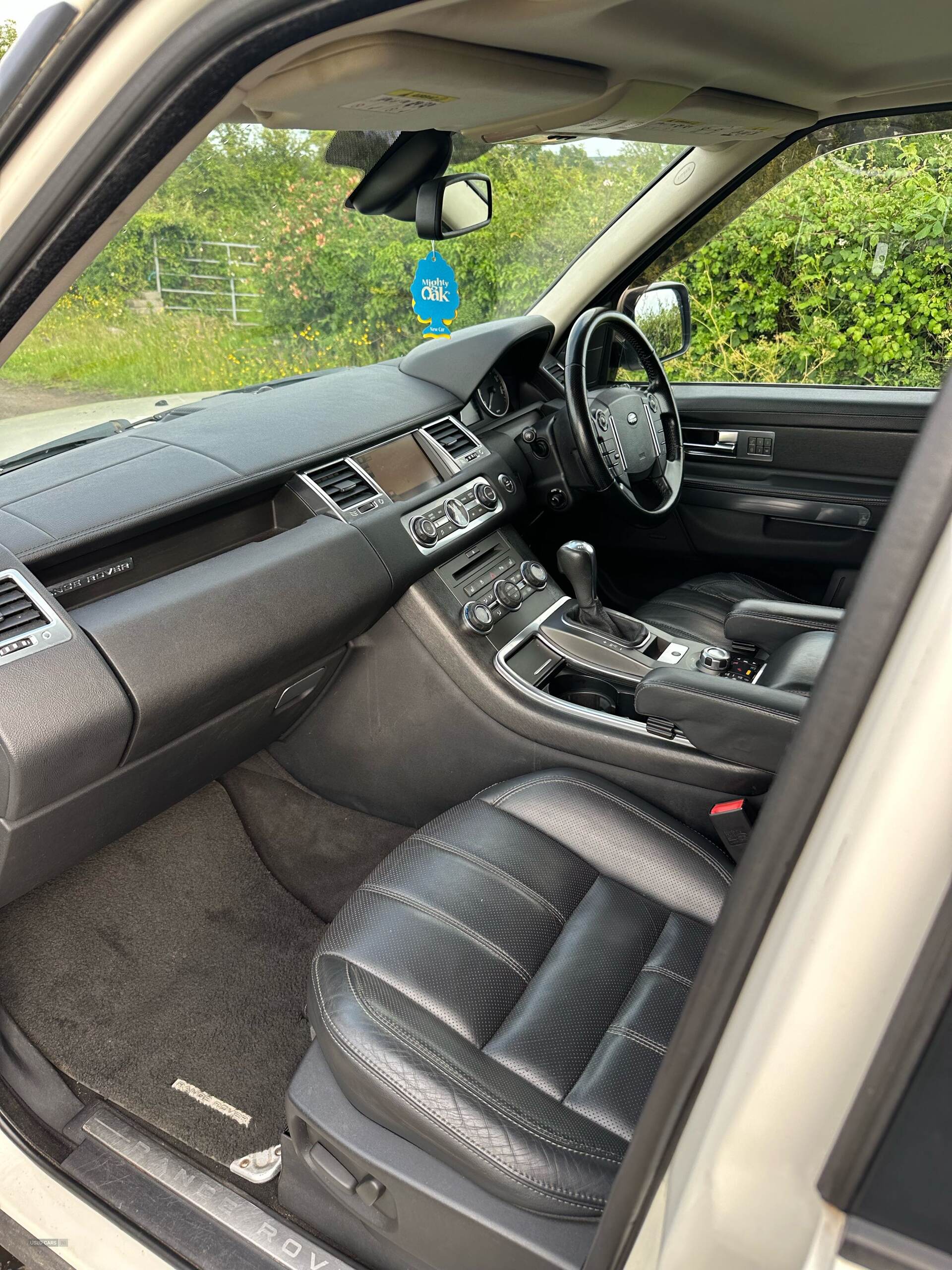 Mar 2010 Land Rover Range Rover Sport 3.0 TDV6 HSE 5dr CommandShift