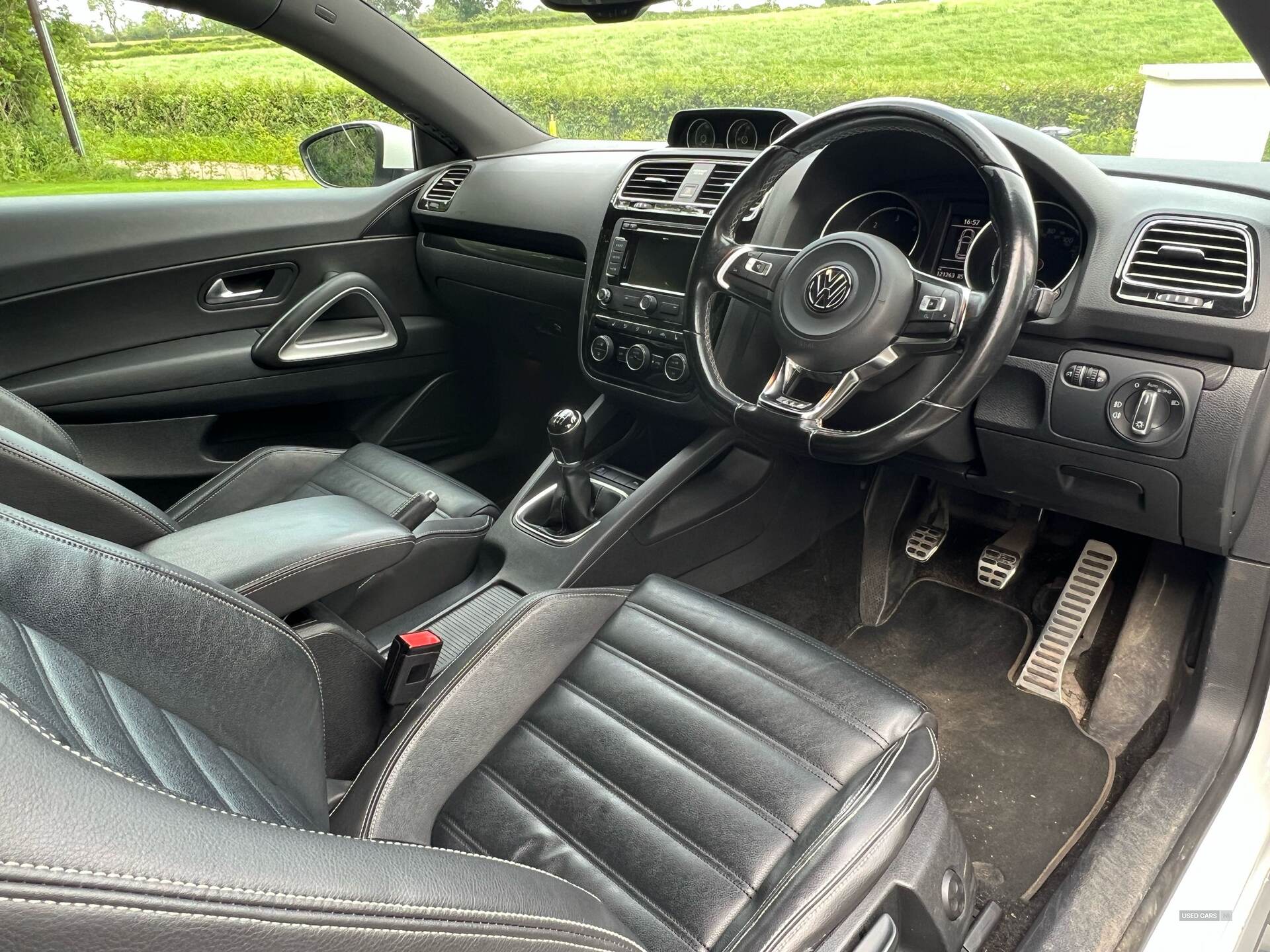 May 2015 Volkswagen Scirocco 2.0 TDi BlueMotion Tech R-Line 3dr