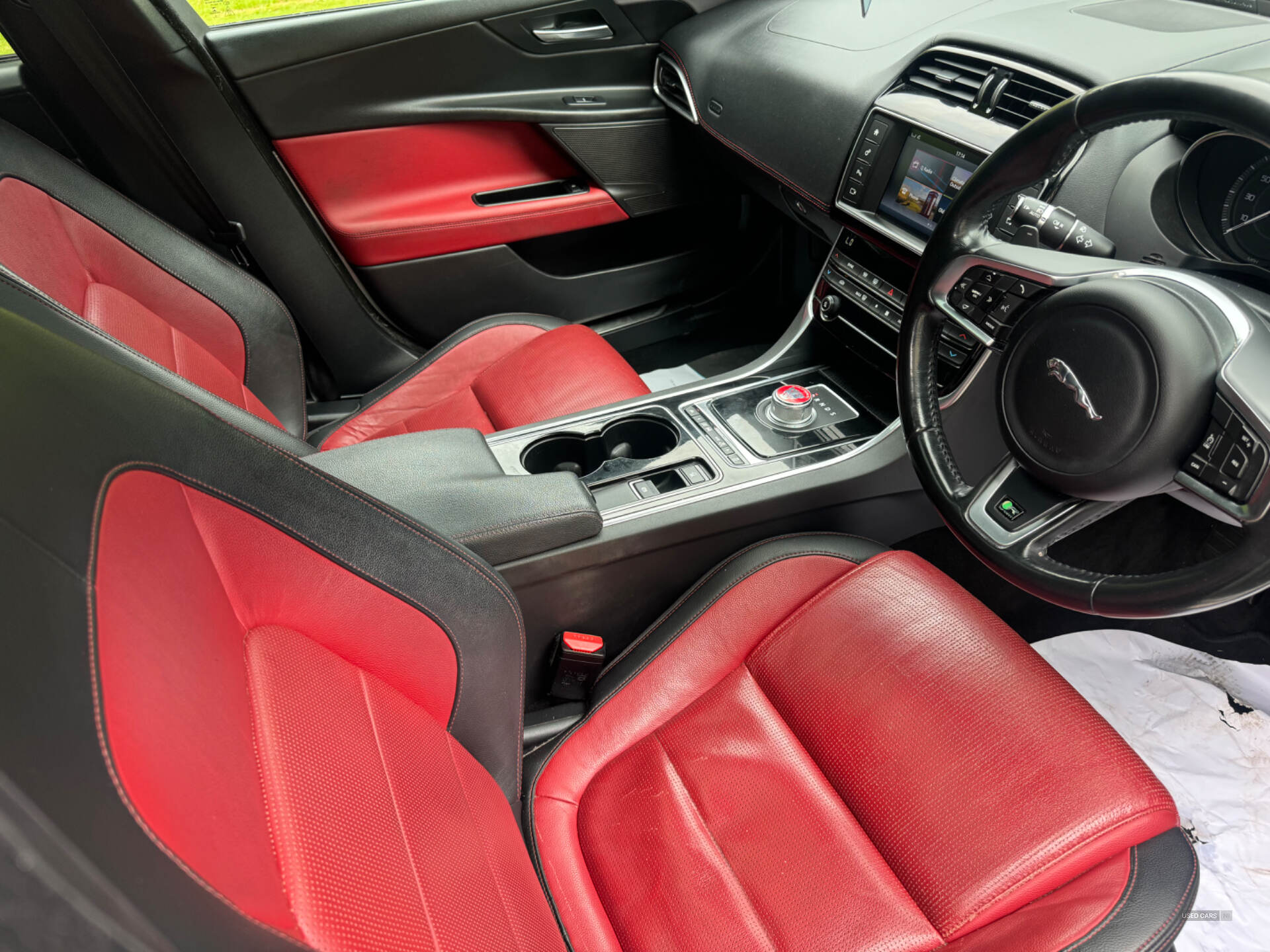 Mar 2016 Jaguar XE 2.0d R-Sport 4dr Auto