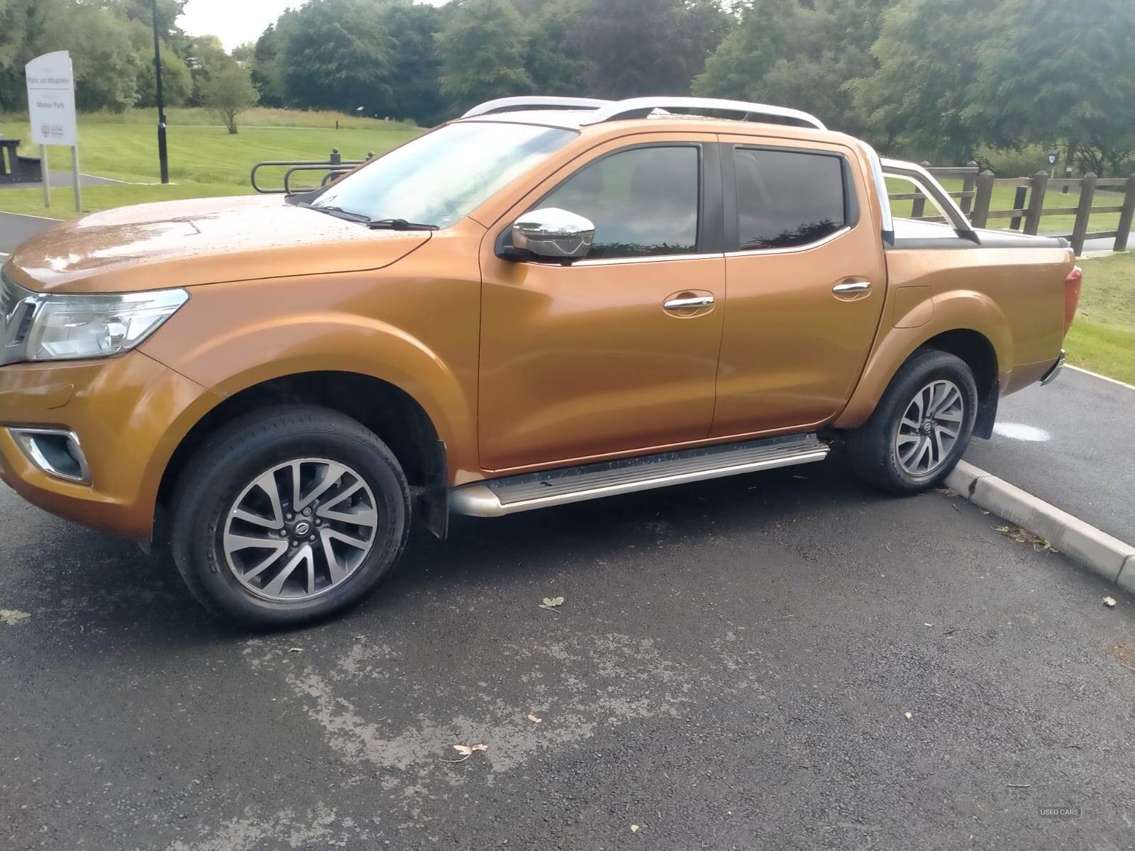 Aug 2017 Nissan Navara Double Cab Pick Up Tekna 2.3dCi 190 4WD