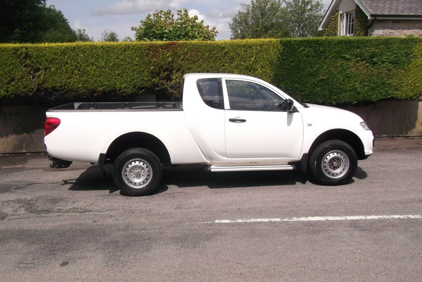 Jun 2016 Mitsubishi L200 Club Cab DI-D 4Life 4WD 134Bhp [2010]