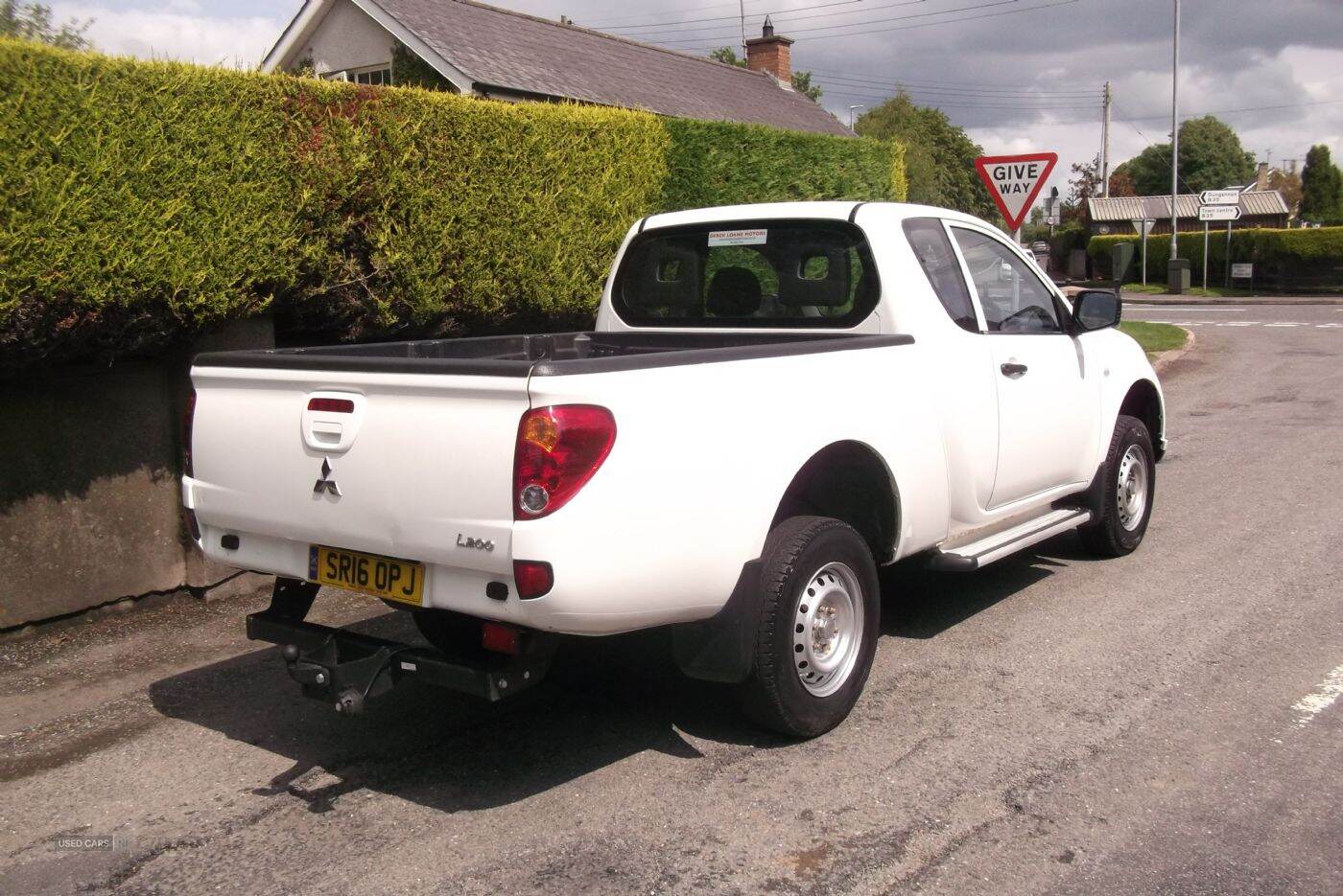 Jun 2016 Mitsubishi L200 Club Cab DI-D 4Life 4WD 134Bhp [2010]