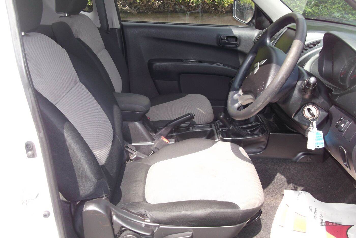 Jun 2016 Mitsubishi L200 Club Cab DI-D 4Life 4WD 134Bhp [2010]