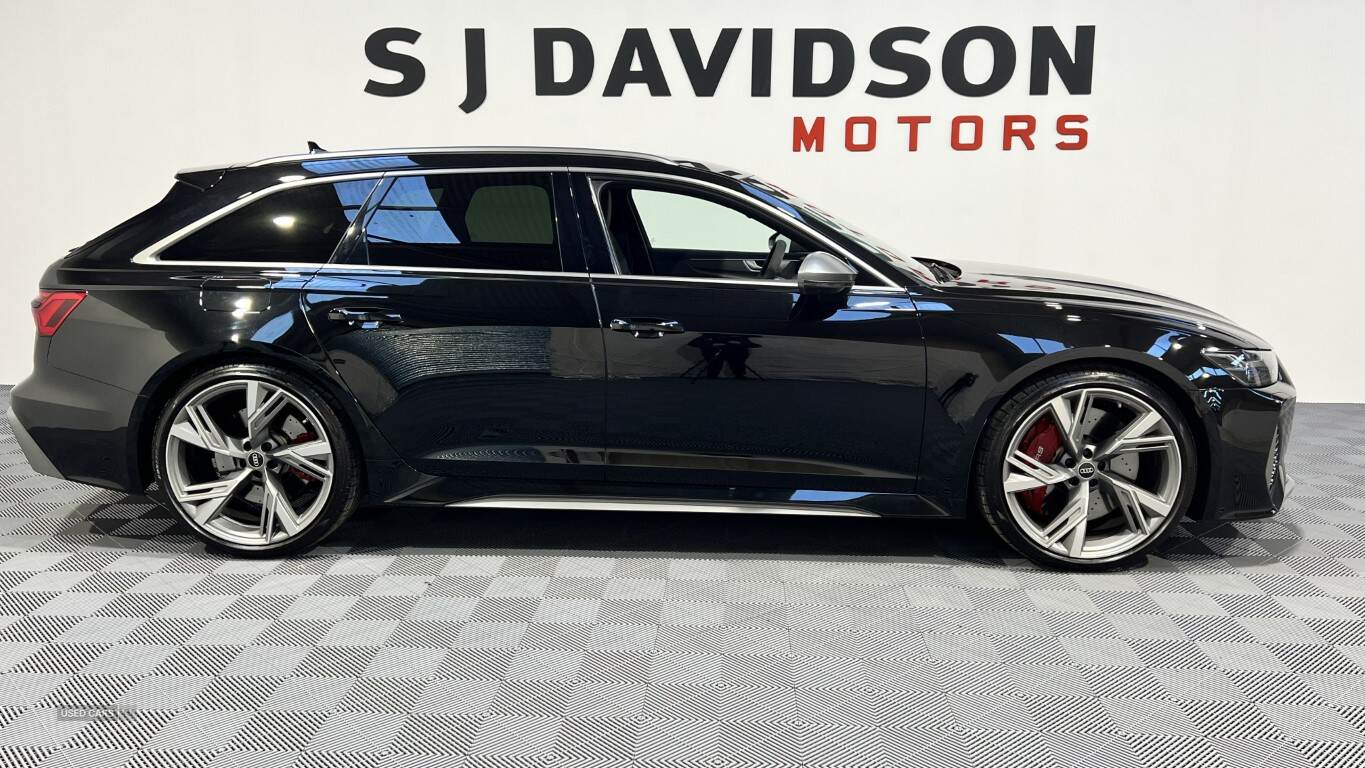 Jun 2024 Audi RS6 RS 6 TFSI Quattro Performance 5dr Tiptronic