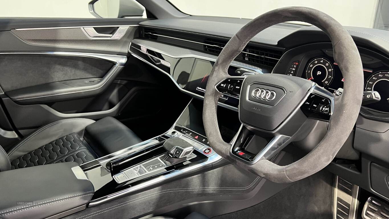 Jun 2024 Audi RS6 RS 6 TFSI Quattro Performance 5dr Tiptronic