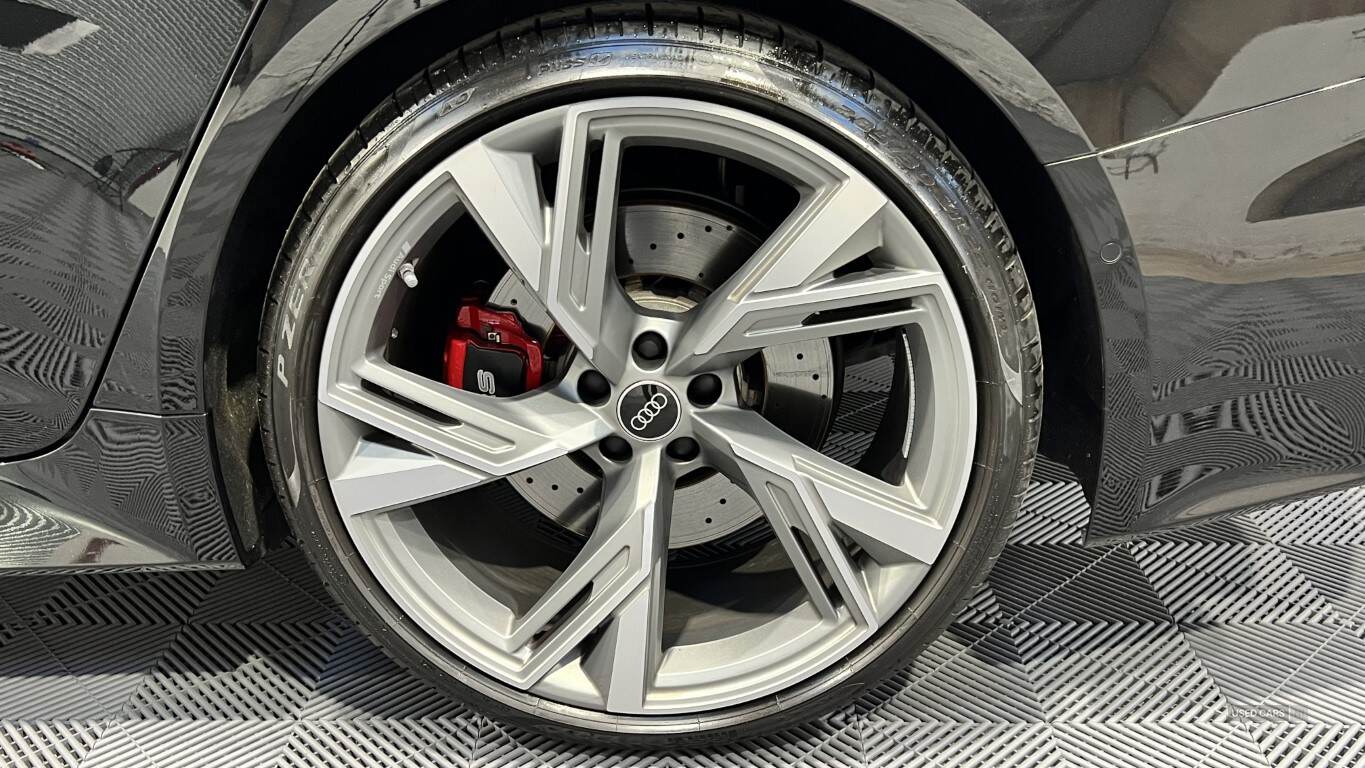Jun 2024 Audi RS6 RS 6 TFSI Quattro Performance 5dr Tiptronic