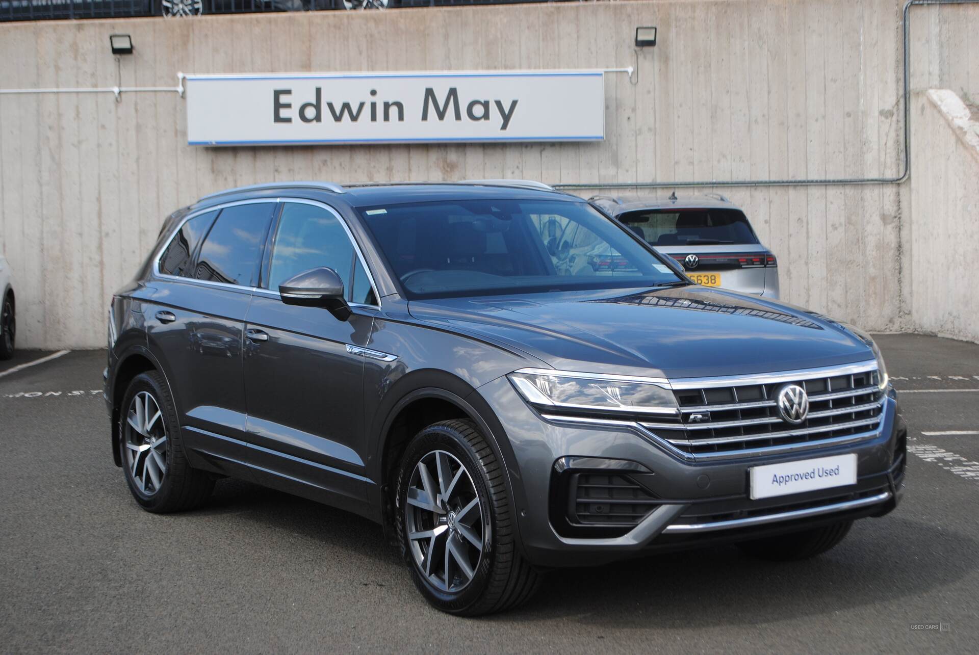 Oct 2019 Volkswagen Touareg 3.0 V6 TDI 4Motion R-Line 5dr Tip Auto