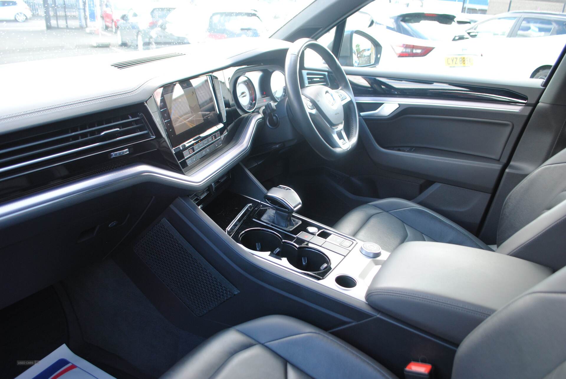 Oct 2019 Volkswagen Touareg 3.0 V6 TDI 4Motion R-Line 5dr Tip Auto