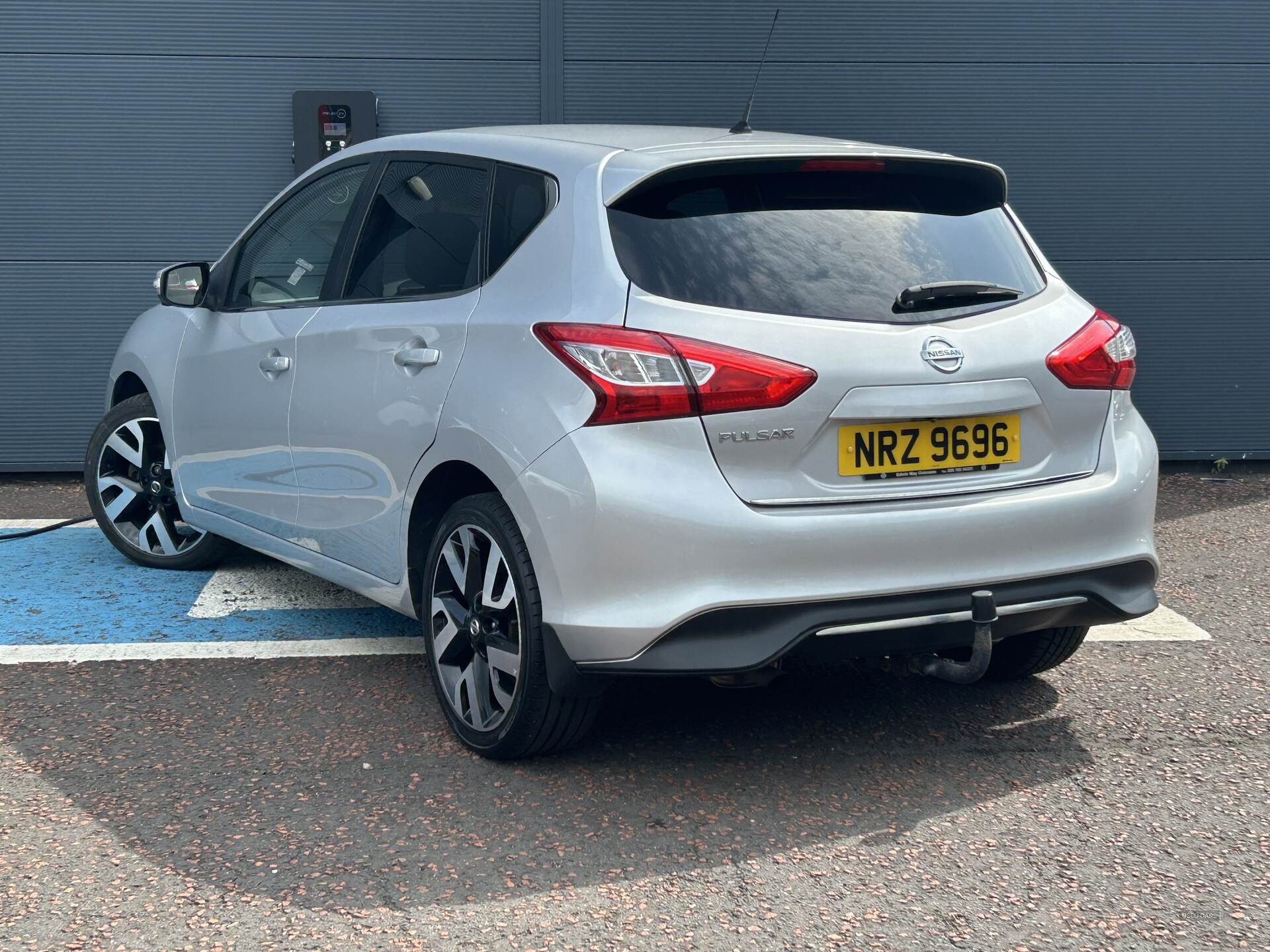 Jun 2018 Nissan Pulsar 1.2 DiG-T Tekna 5dr