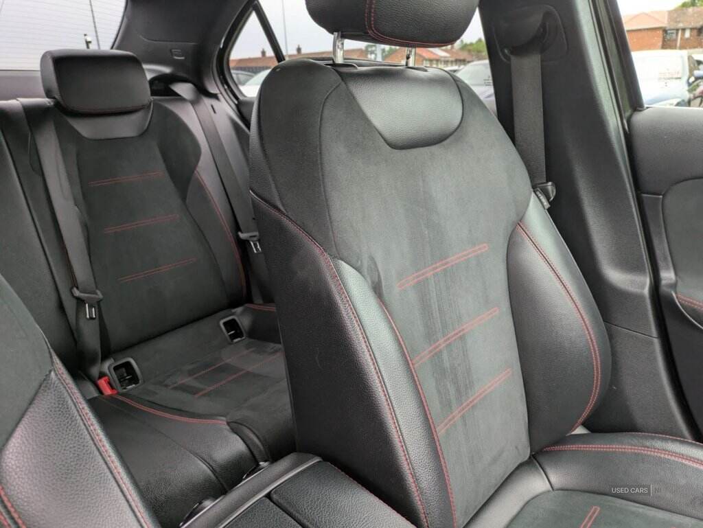Jan 2020 Mercedes-Benz A-Class A180d AMG Line Executive 4dr Auto
