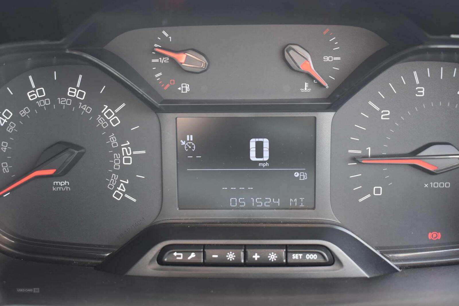 Jan 2021 Peugeot Partner 1000 1.5 BlueHDi 100 Professional Van