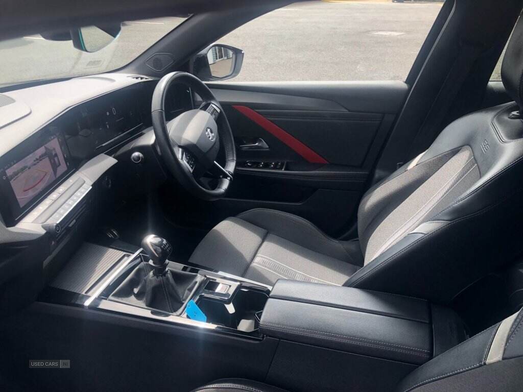 Feb 2023 Vauxhall Astra 1.2 Turbo 130 GS Line 5dr