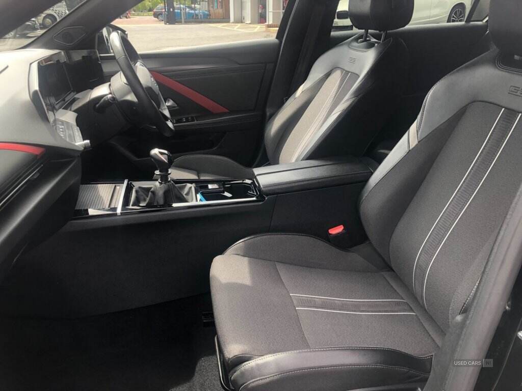 Feb 2023 Vauxhall Astra 1.2 Turbo 130 GS Line 5dr