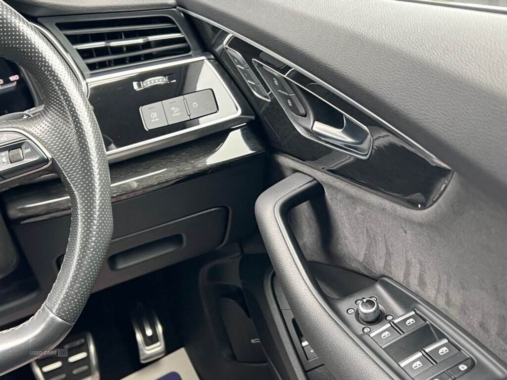 Mar 2022 Audi Q7 50 TDI Quattro Black Edition 5dr Tiptronic