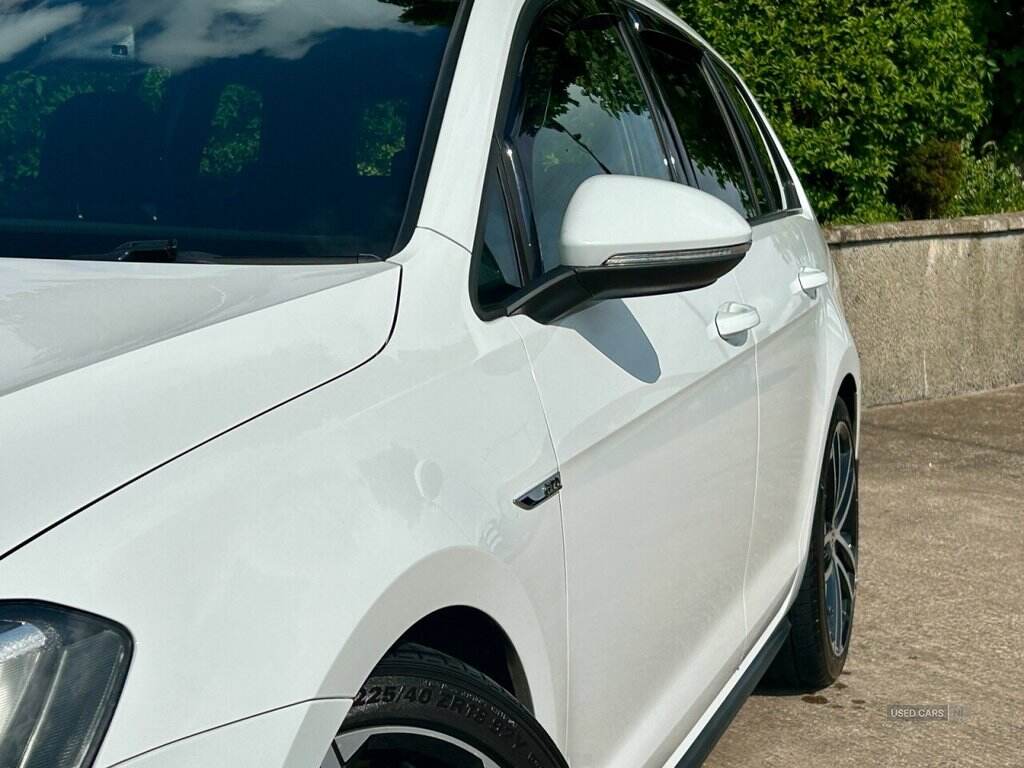 Aug 2016 Volkswagen Golf 2.0 TDI 184 GTD 5dr