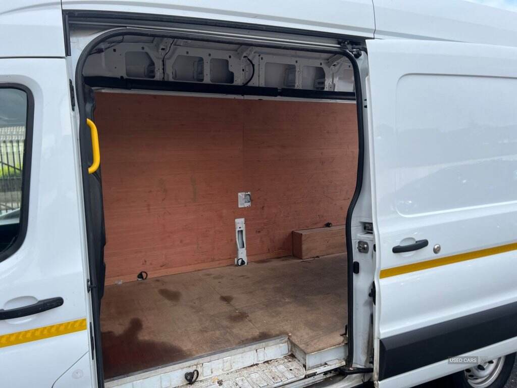 Oct 2022 Ford Transit 2.0 EcoBlue 130ps H3 Leader Van