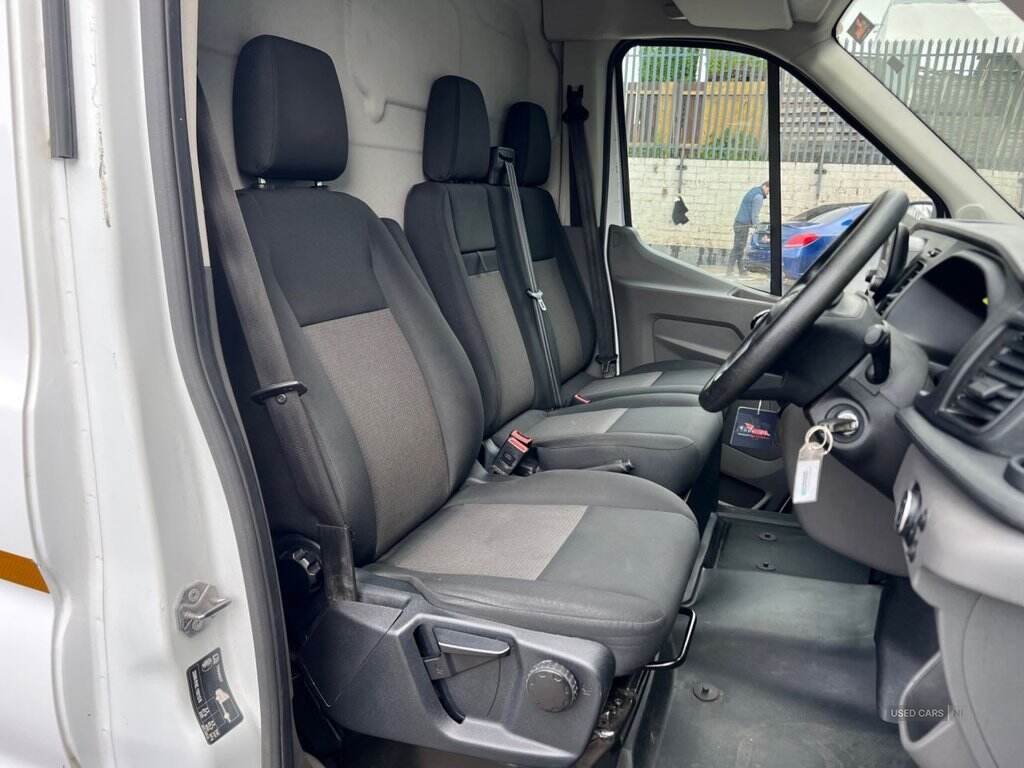 Oct 2022 Ford Transit 2.0 EcoBlue 130ps H3 Leader Van