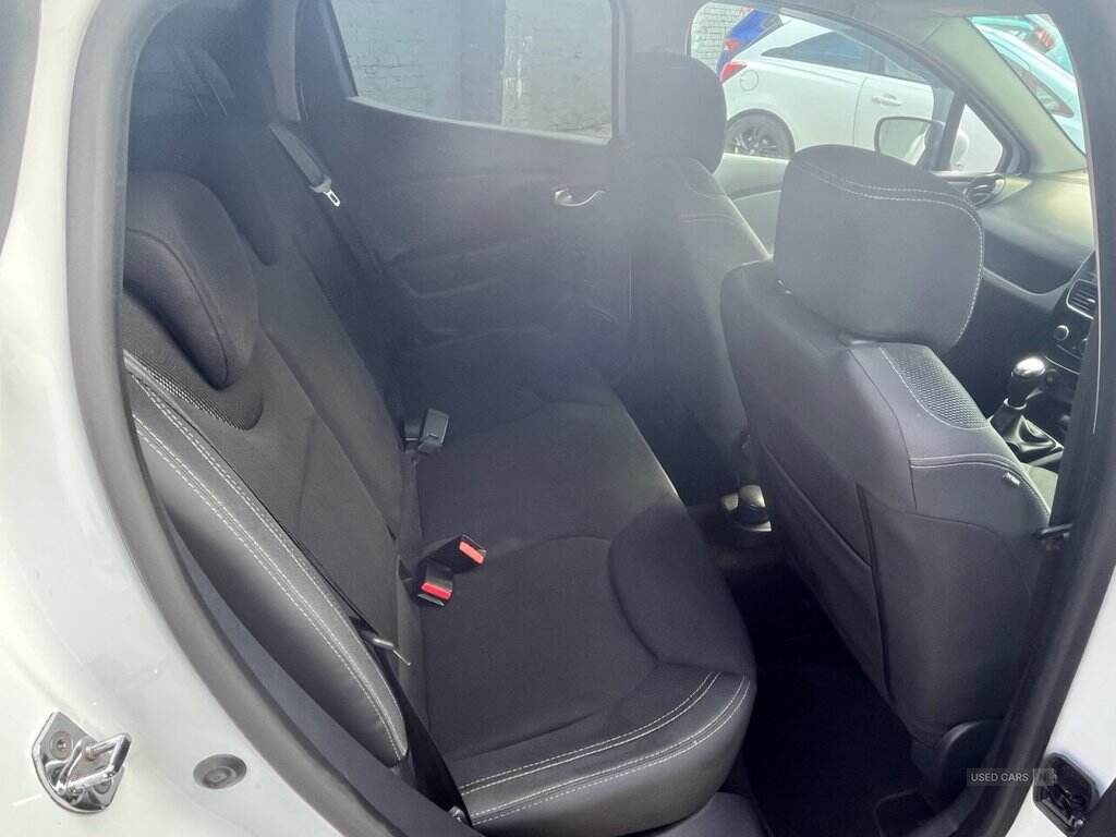 Jan 2019 Renault Clio 0.9 TCE 75 Play 5dr