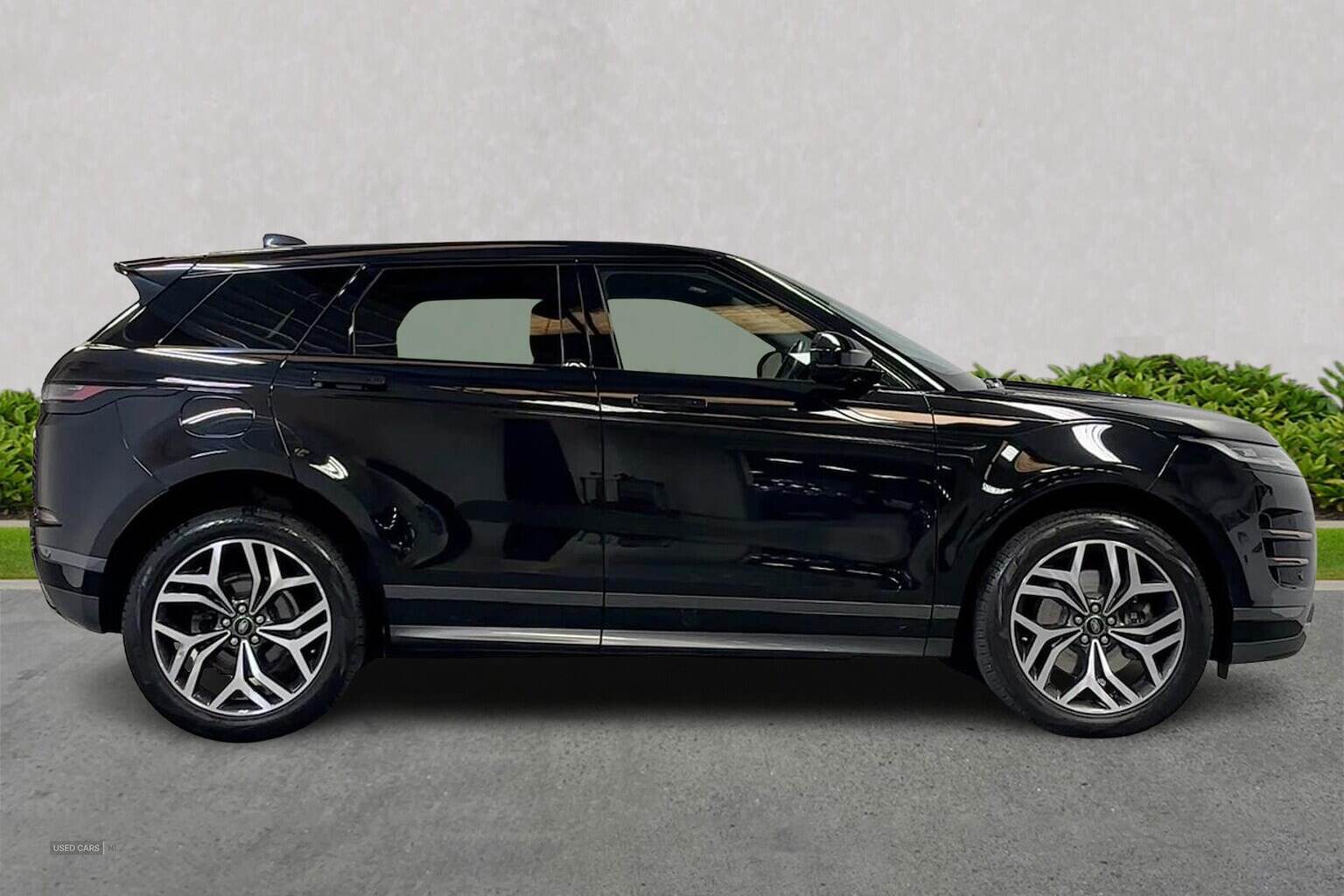 Jan 2023 Land Rover Range Rover Evoque 2.0 D200 R-Dynamic Hse 5Dr Auto