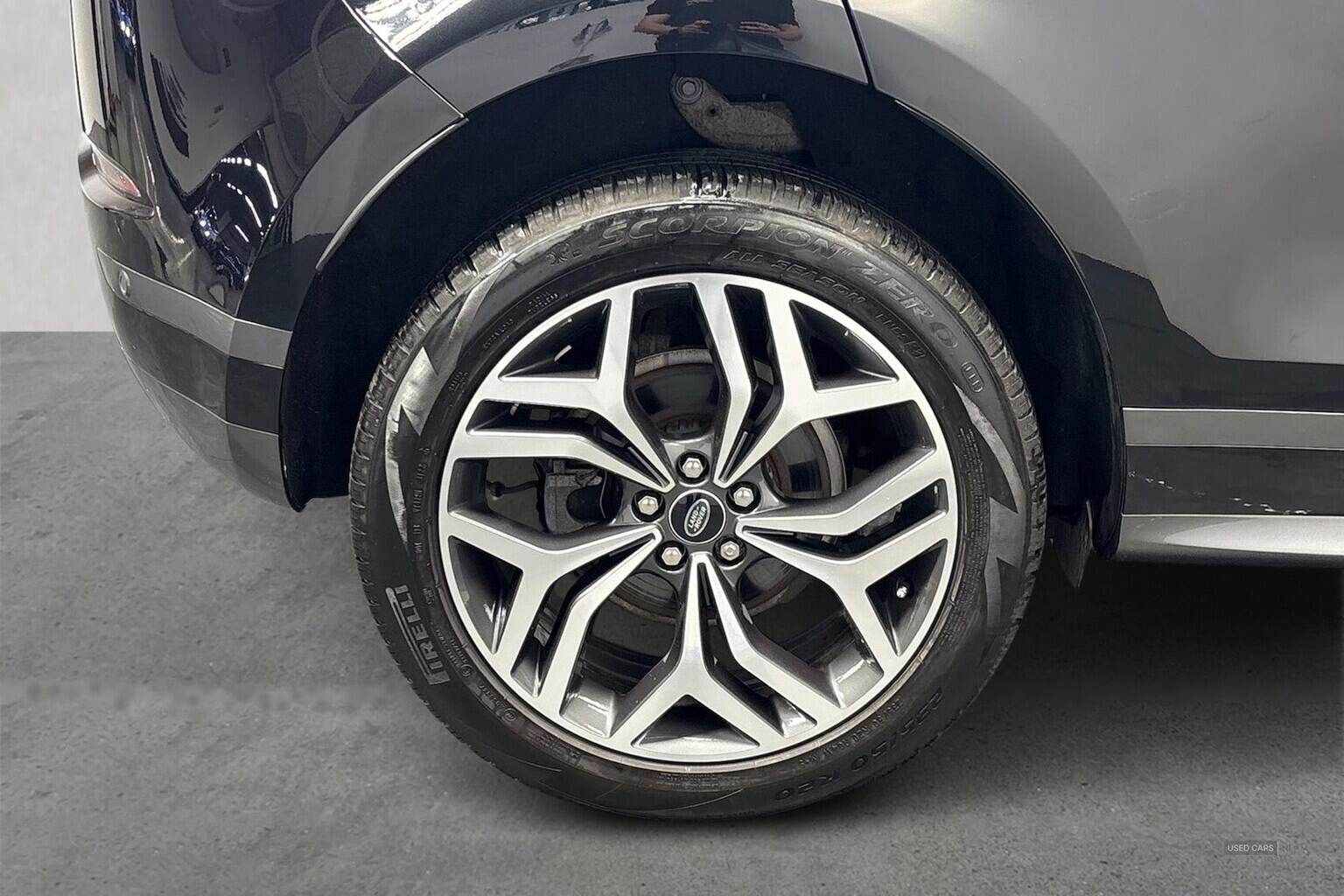 Jan 2023 Land Rover Range Rover Evoque 2.0 D200 R-Dynamic Hse 5Dr Auto