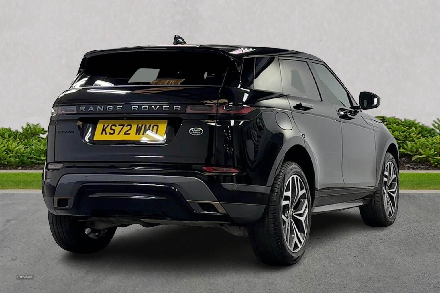 Jan 2023 Land Rover Range Rover Evoque 2.0 D200 R-Dynamic Hse 5Dr Auto