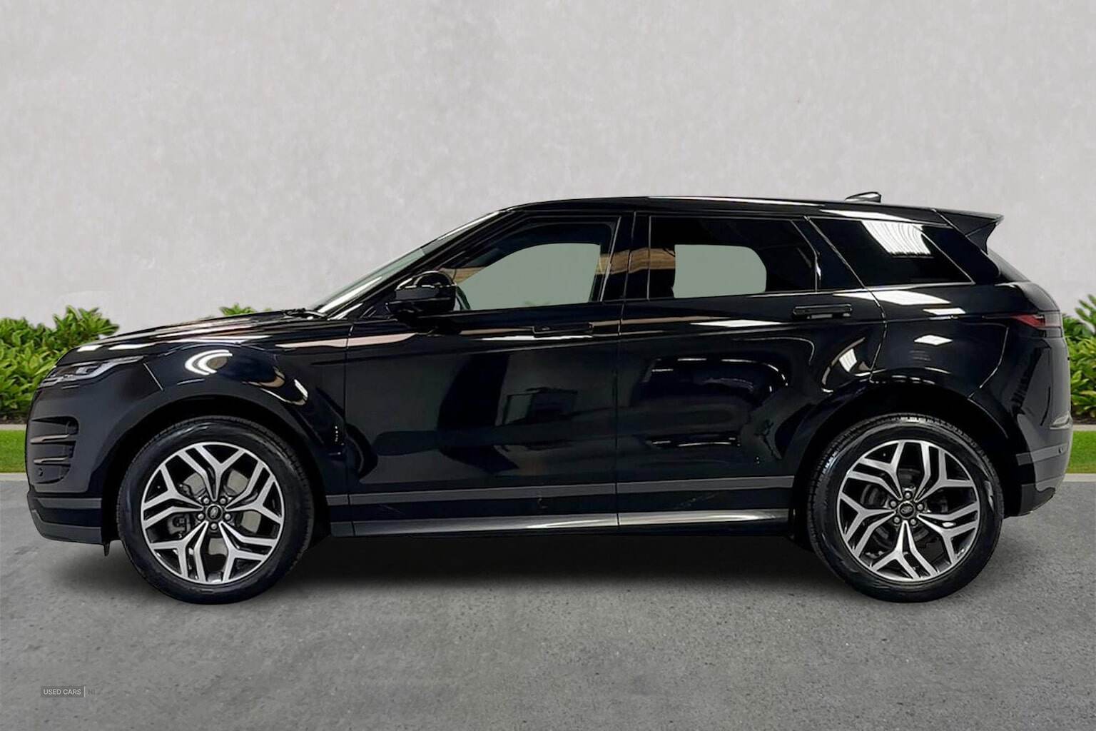 Jan 2023 Land Rover Range Rover Evoque 2.0 D200 R-Dynamic Hse 5Dr Auto