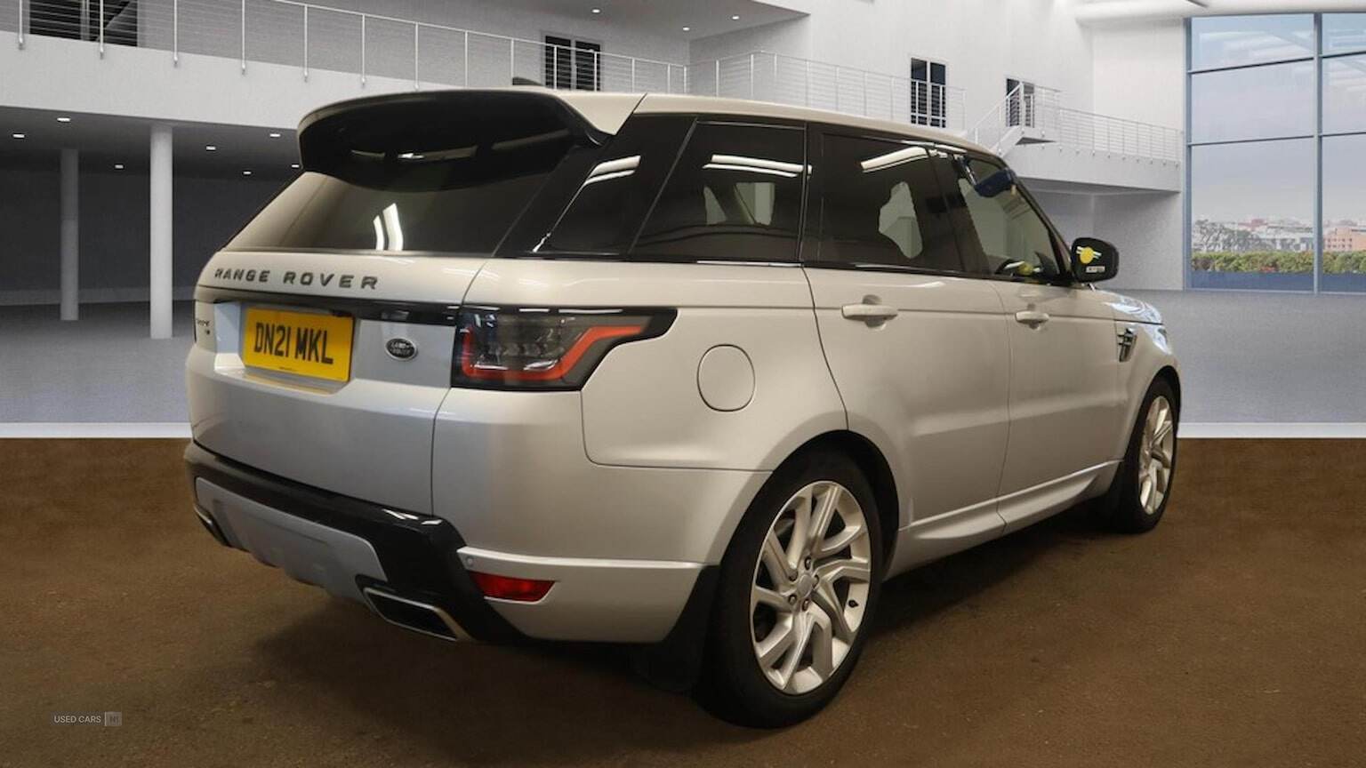 Apr 2021 Land Rover Range Rover Sport 3.0 D300 Hse Dynamic 5Dr Auto