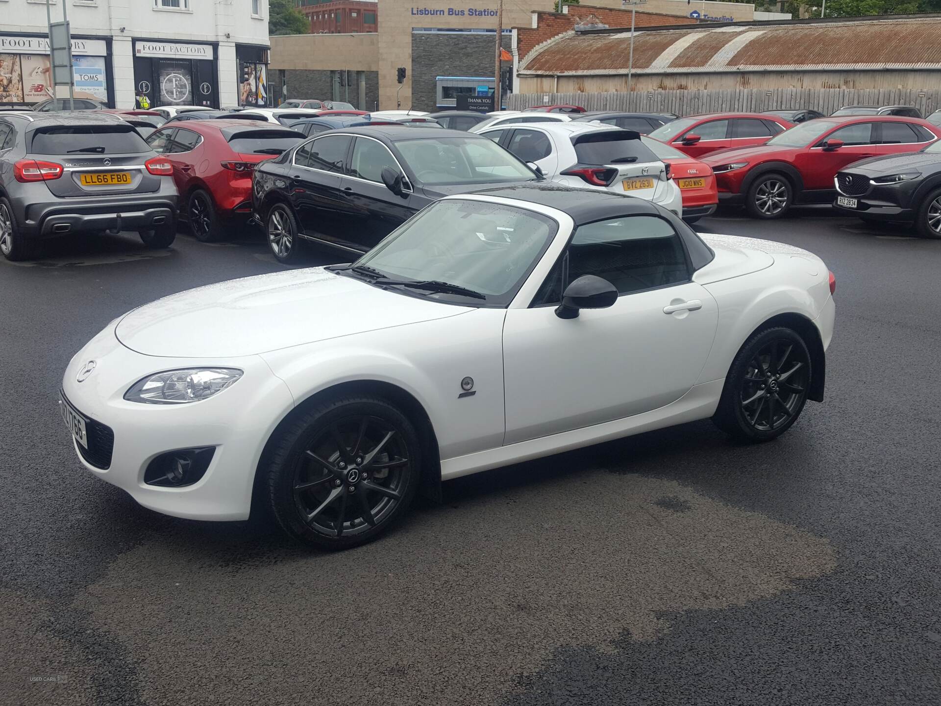 Sep 2011 Mazda MX-5 2.0i Sport Black 2dr