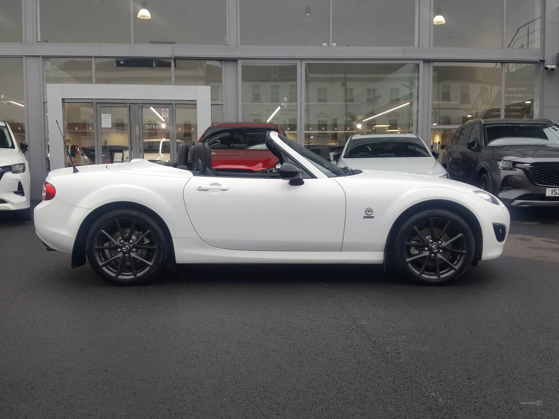 Sep 2011 Mazda MX-5 2.0i Sport Black 2dr